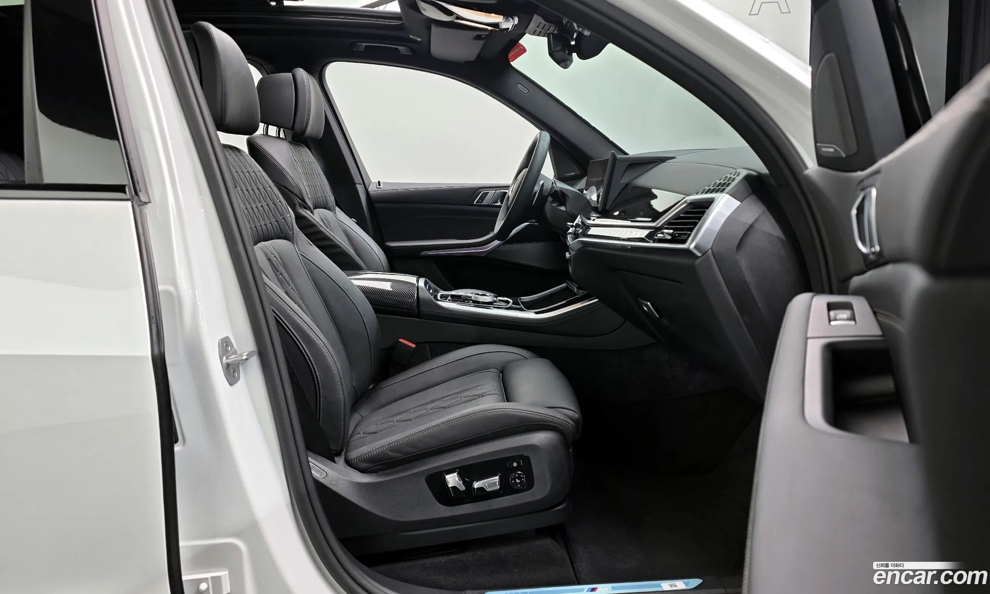 BMW X5 2025 WBA11EV02S9030278 — 2