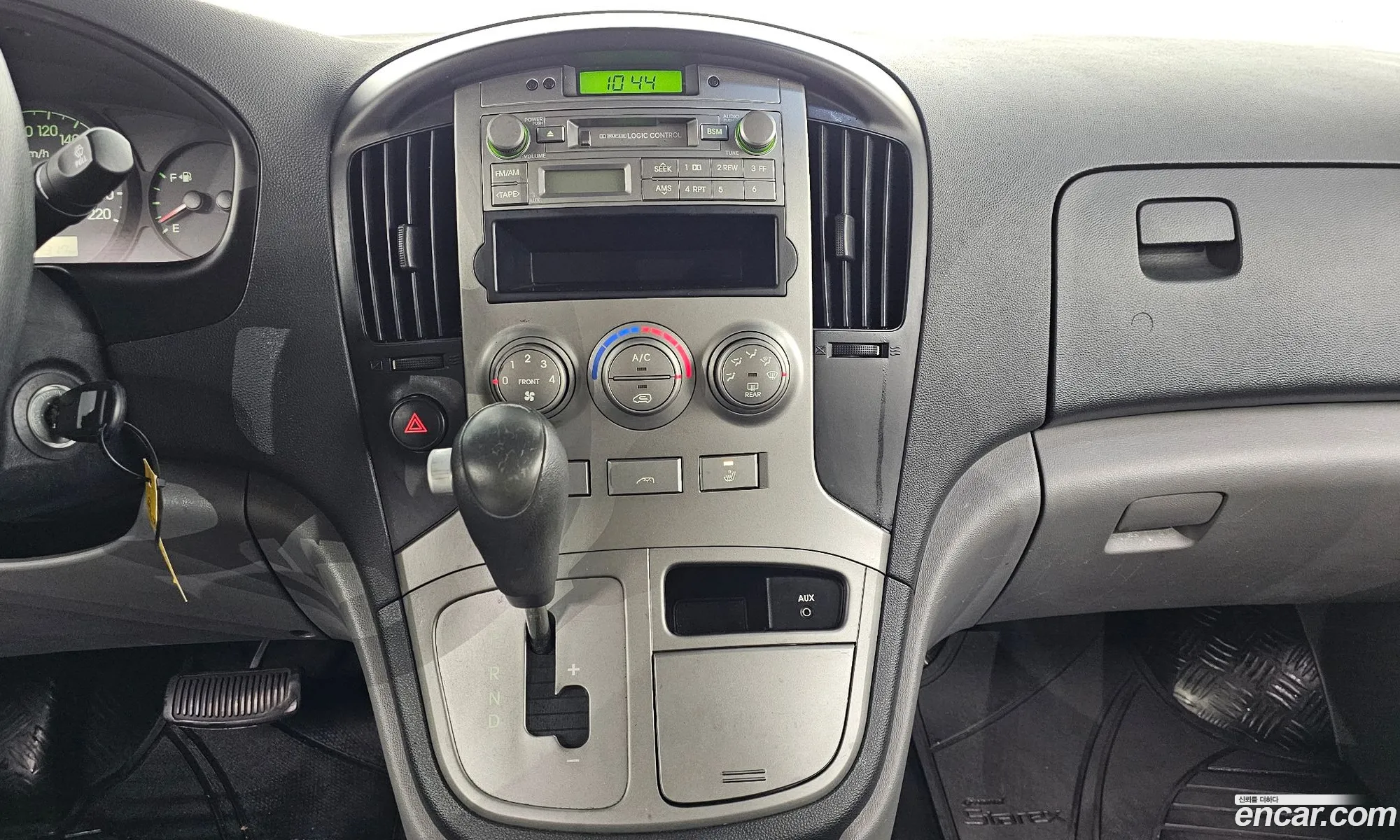 Hyundai Grand Starex 2007 — 12