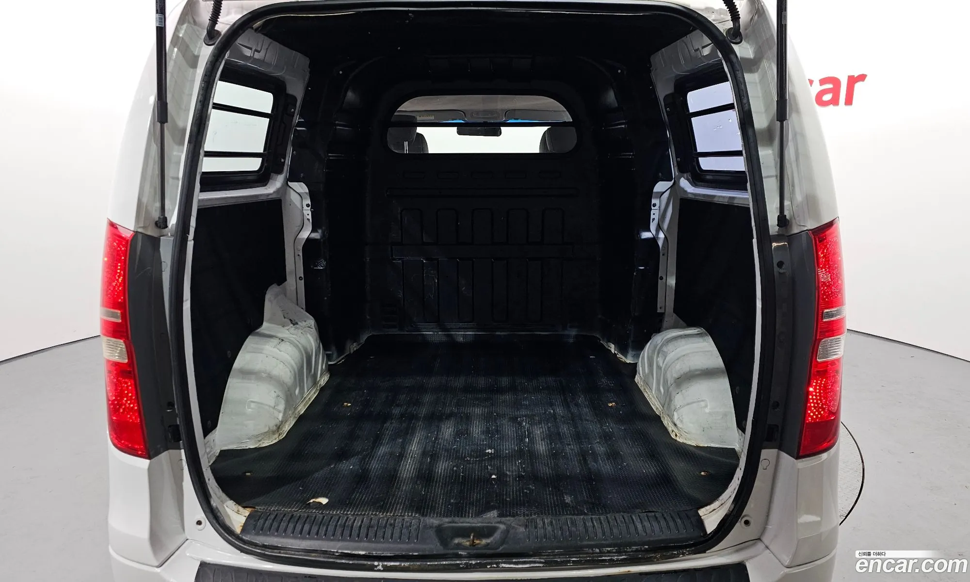 Hyundai Grand Starex 2007 — 9