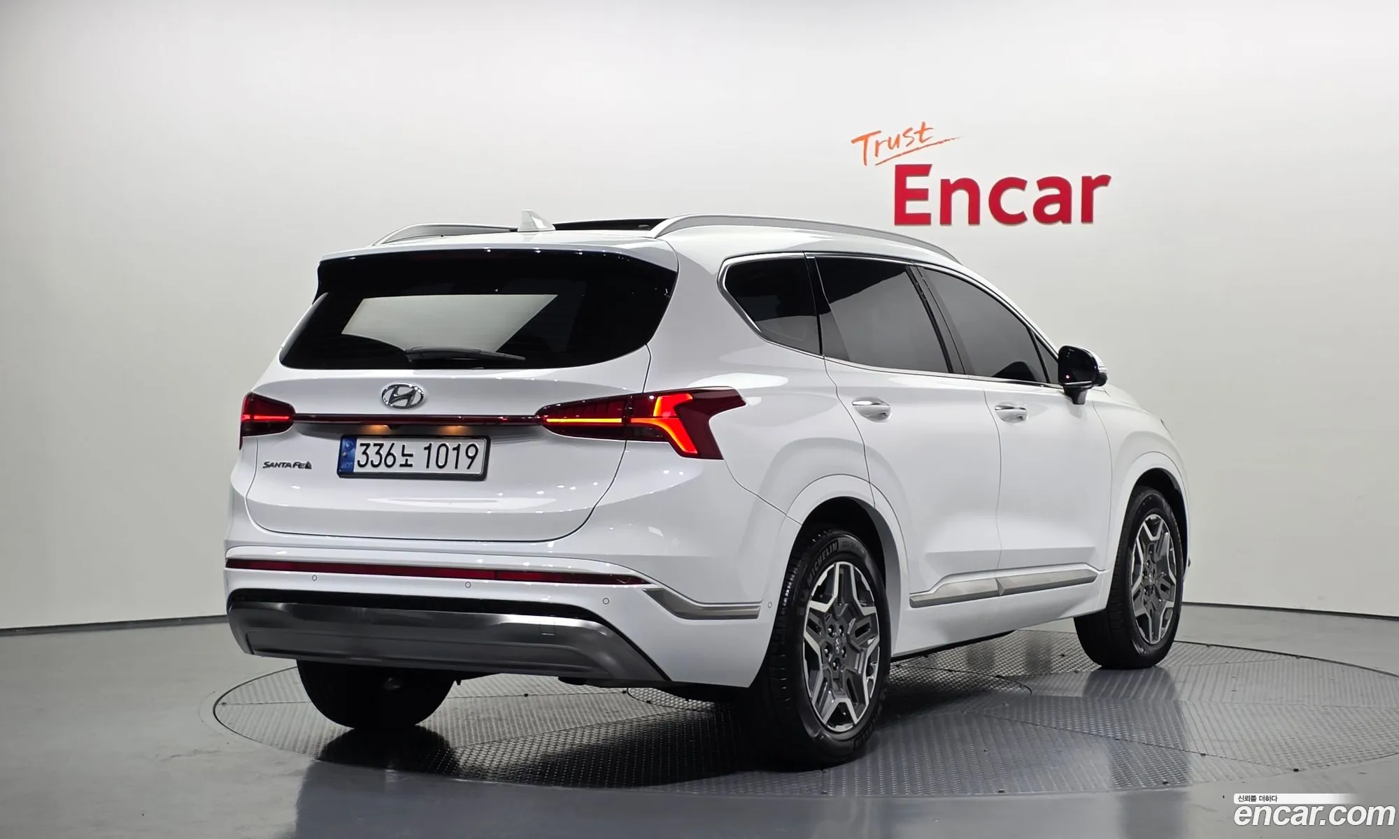 Hyundai Santa Fe 2023 — 10