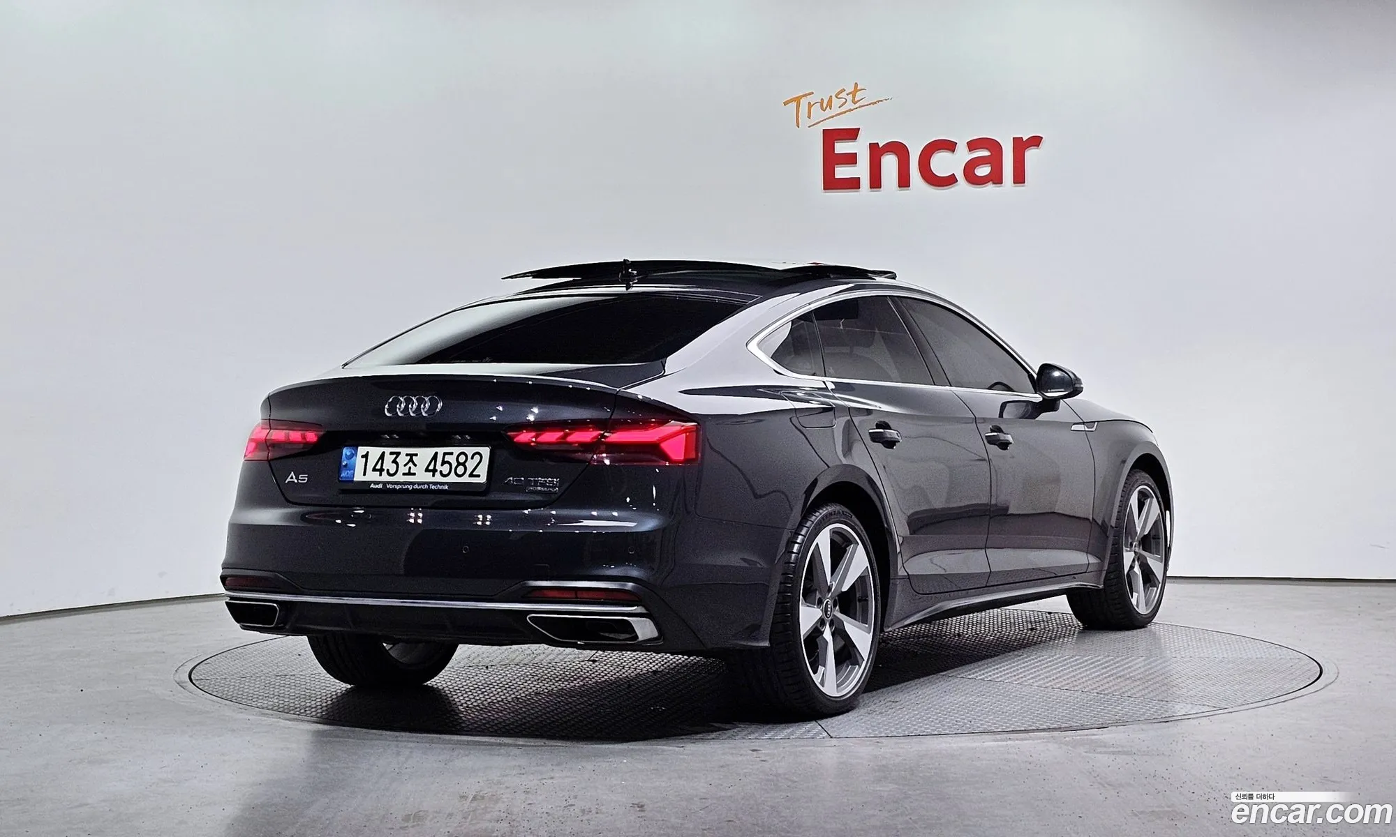 Audi A5 2021 WAUZZZF52MA060167 — 2