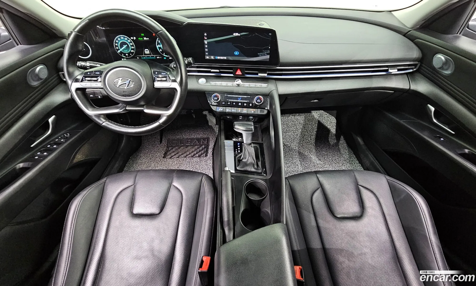 Hyundai Elantra 2020 — 18