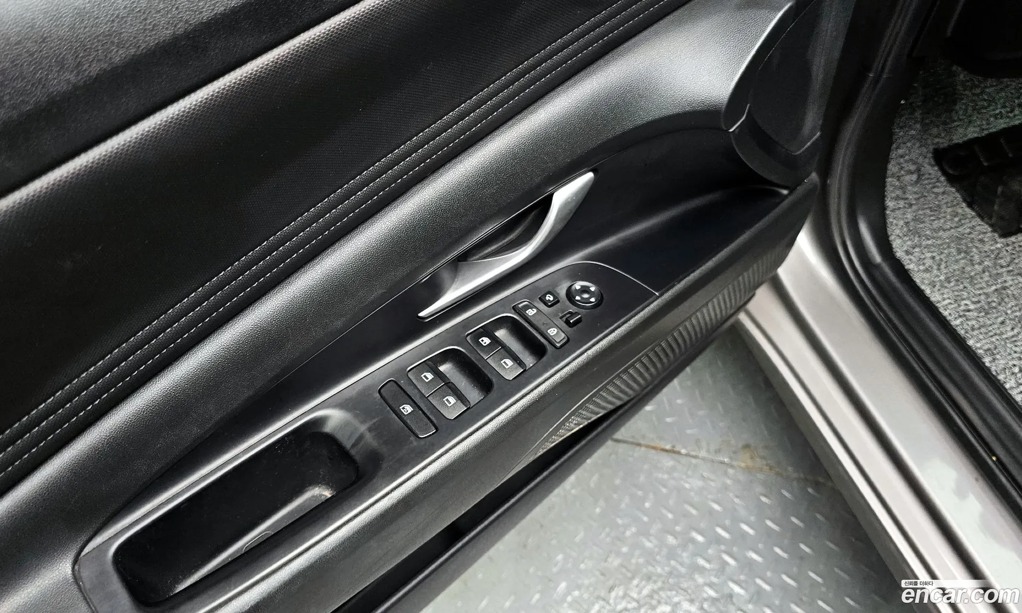 Hyundai Elantra 2020 — 12
