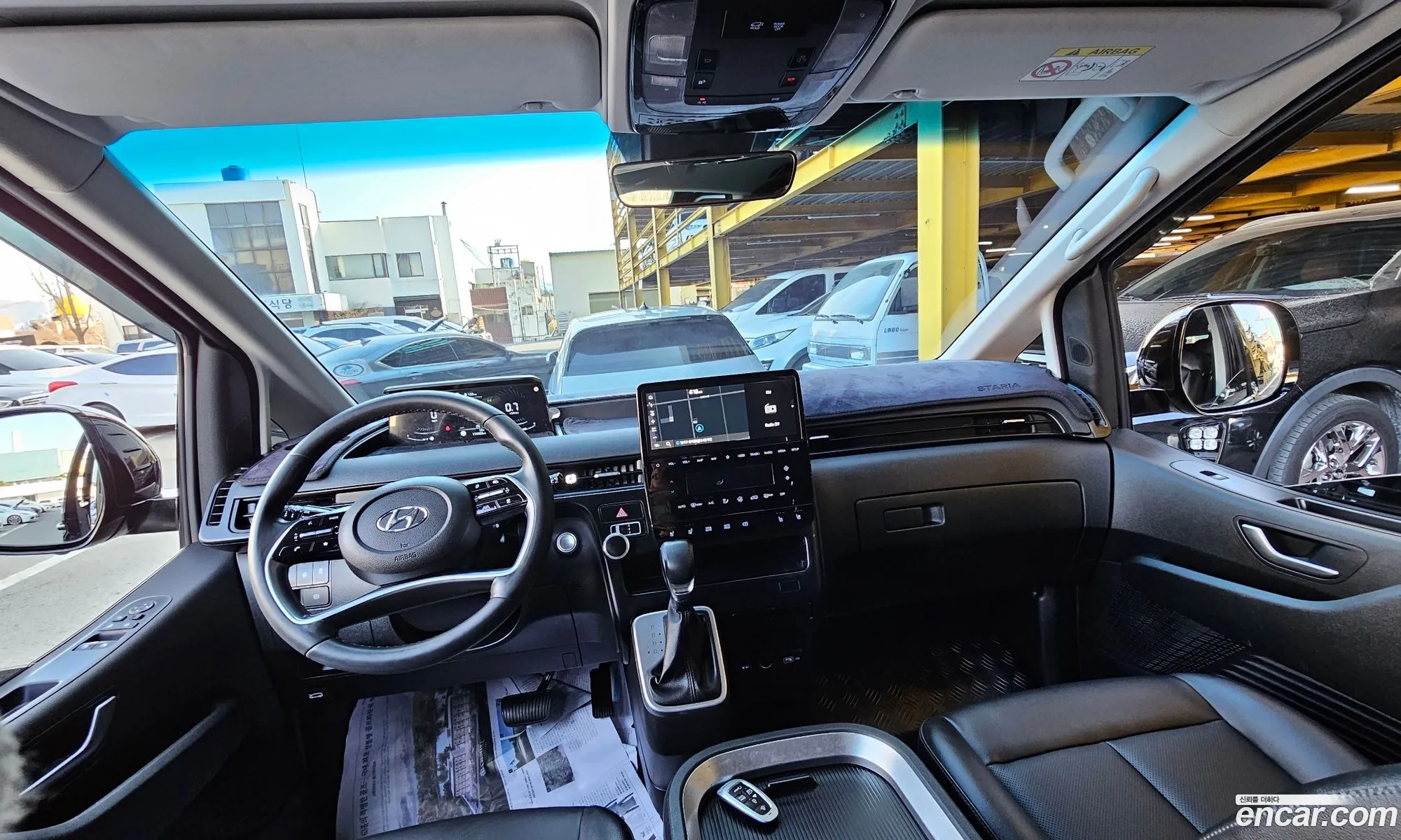 Hyundai Staria 2021 — 20