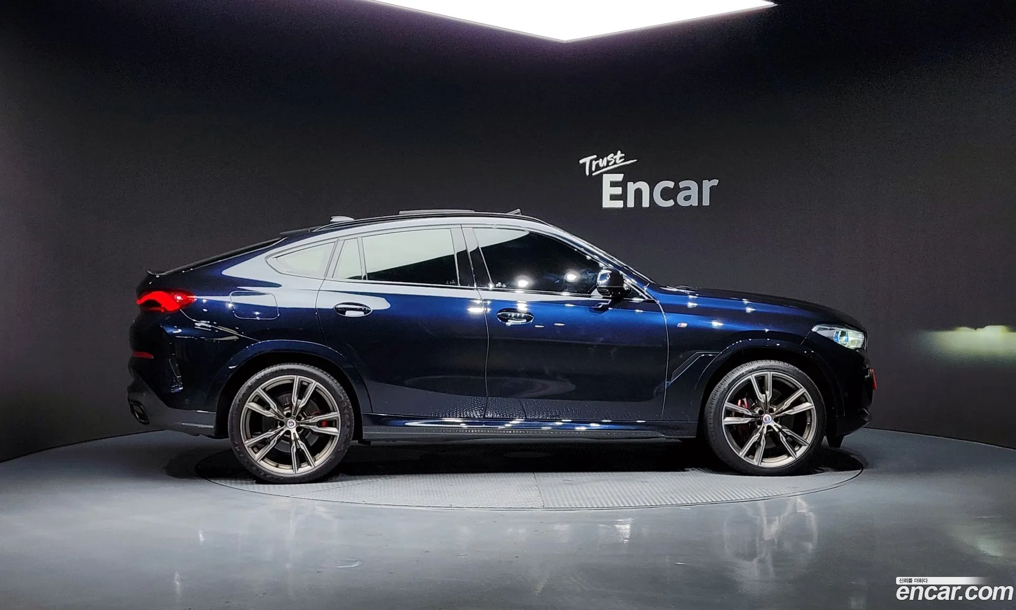 BMW X6 2023 WBACY8108P9R54453 — 10