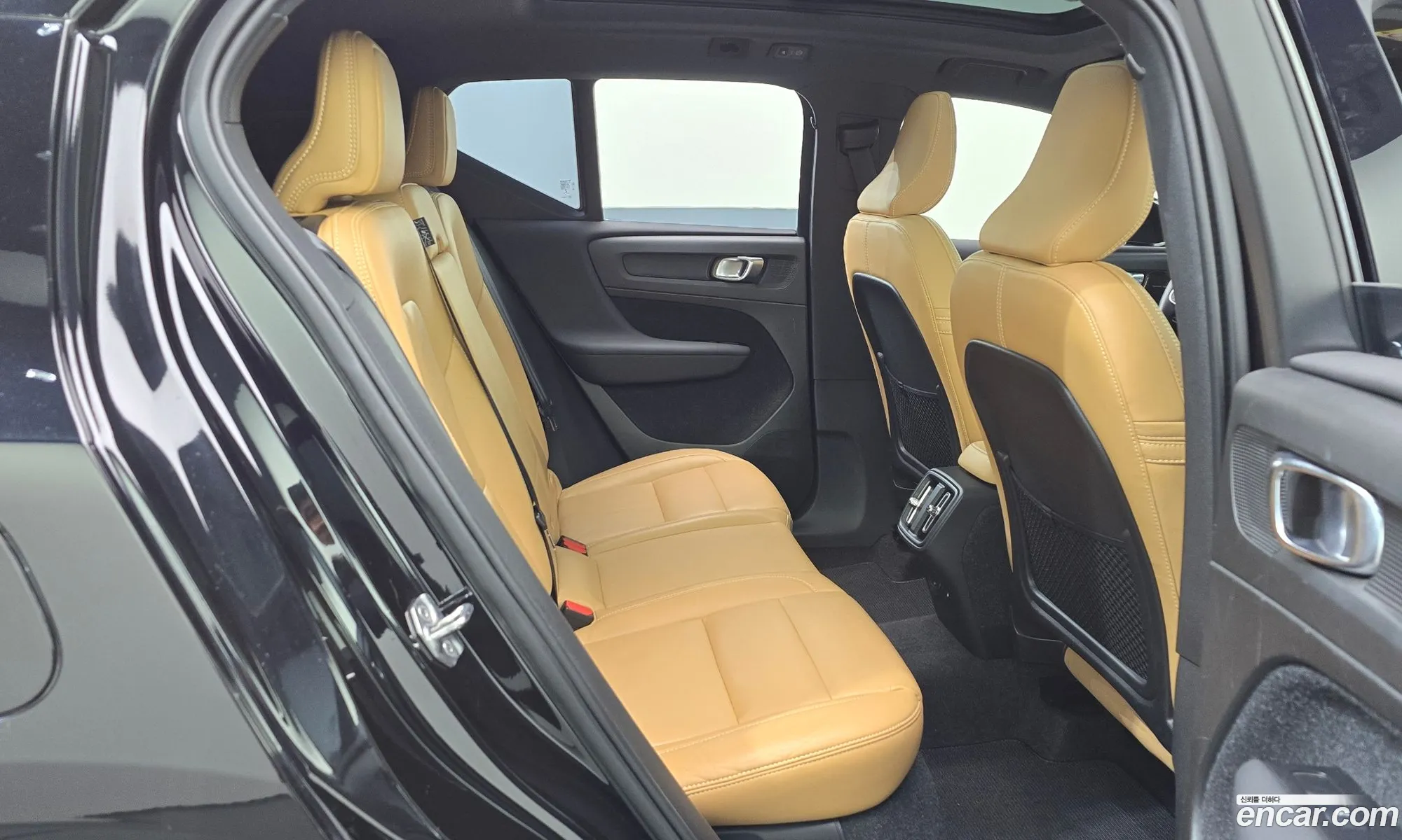 Volvo XC40 2021 YV1XZK92CM2543209 — 3