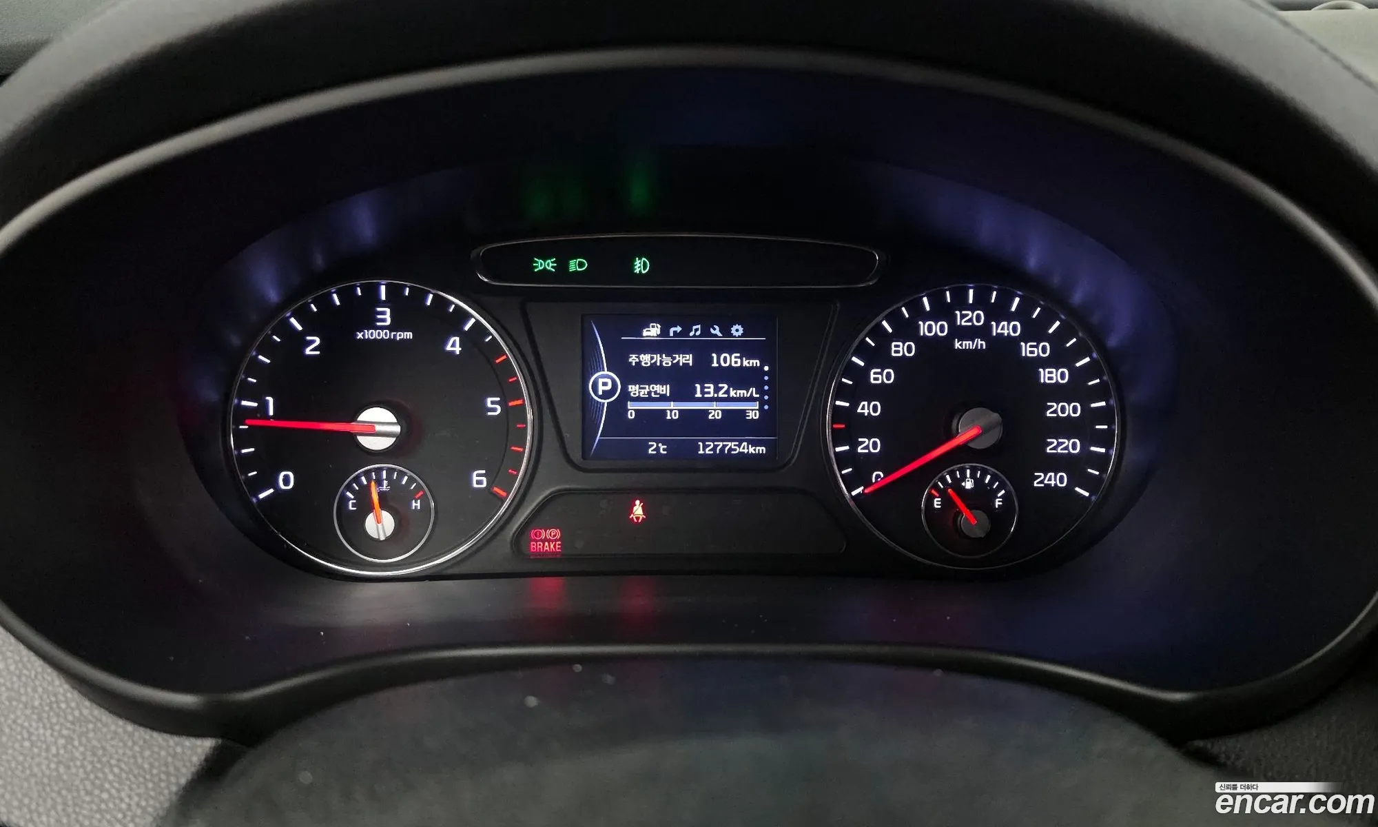 Kia Sorento 2017 KNAPK81ABHA364571 — 5