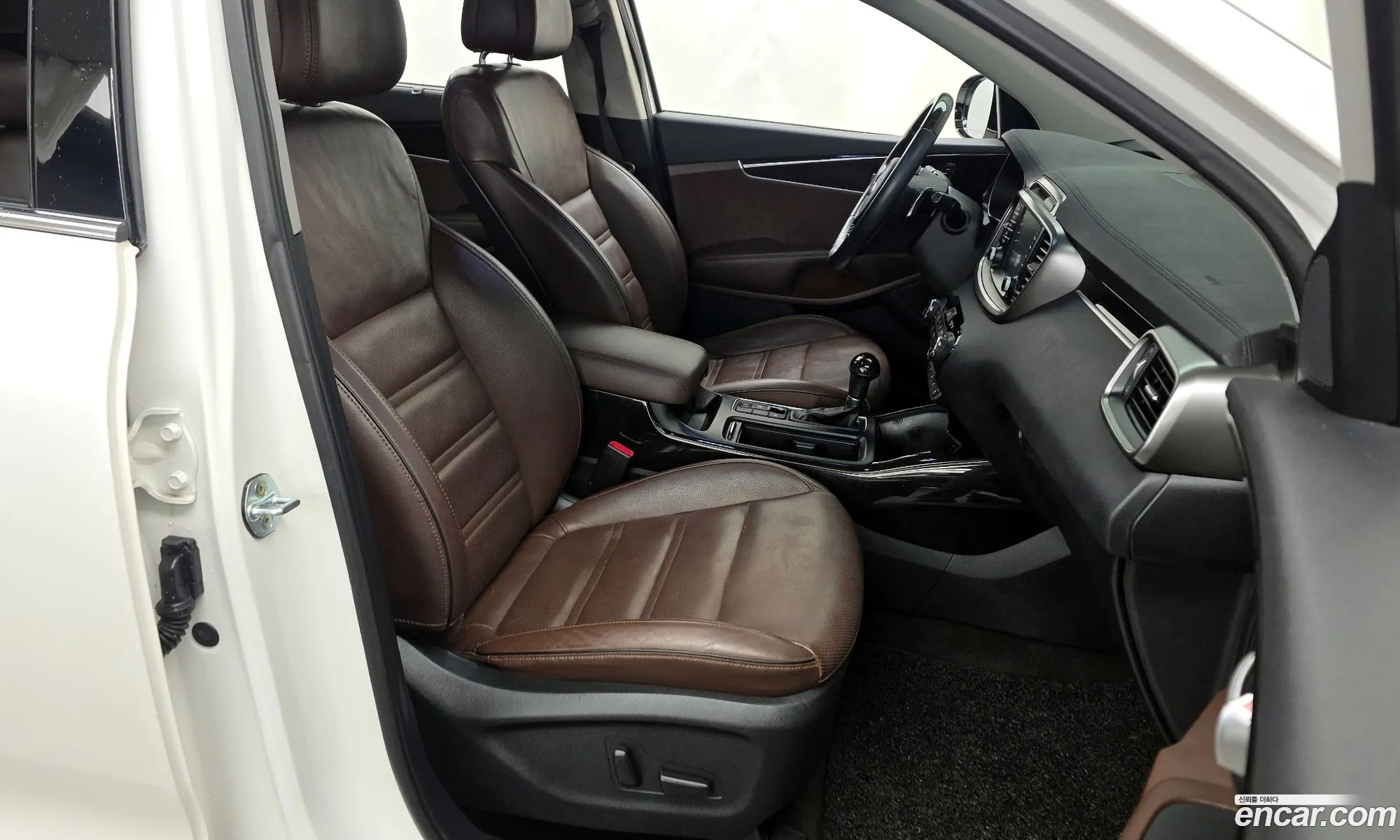 Kia Sorento 2017 KNAPK81ABHA364571 — 14