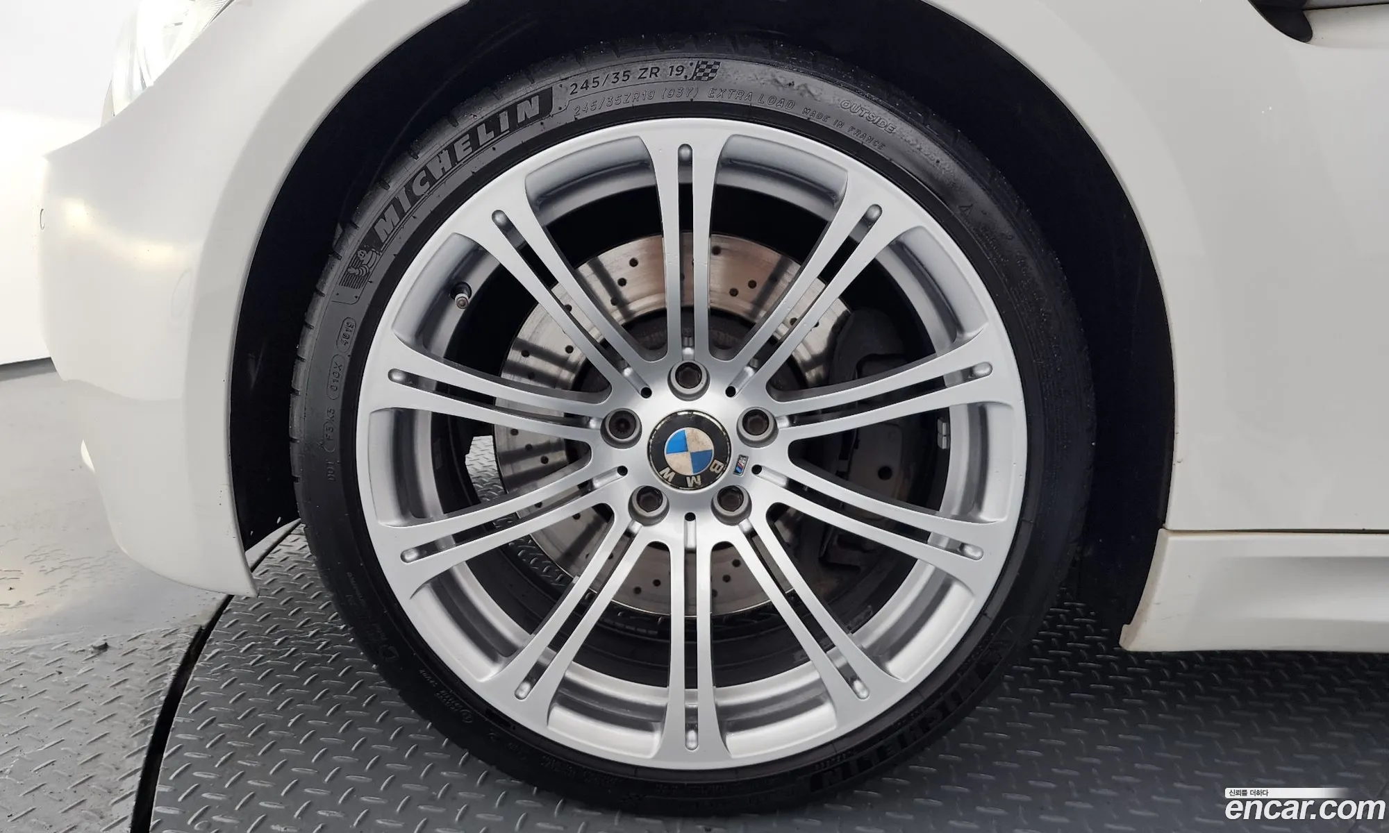 BMW M3 2013 WBSDX9106DJ495894 — 9