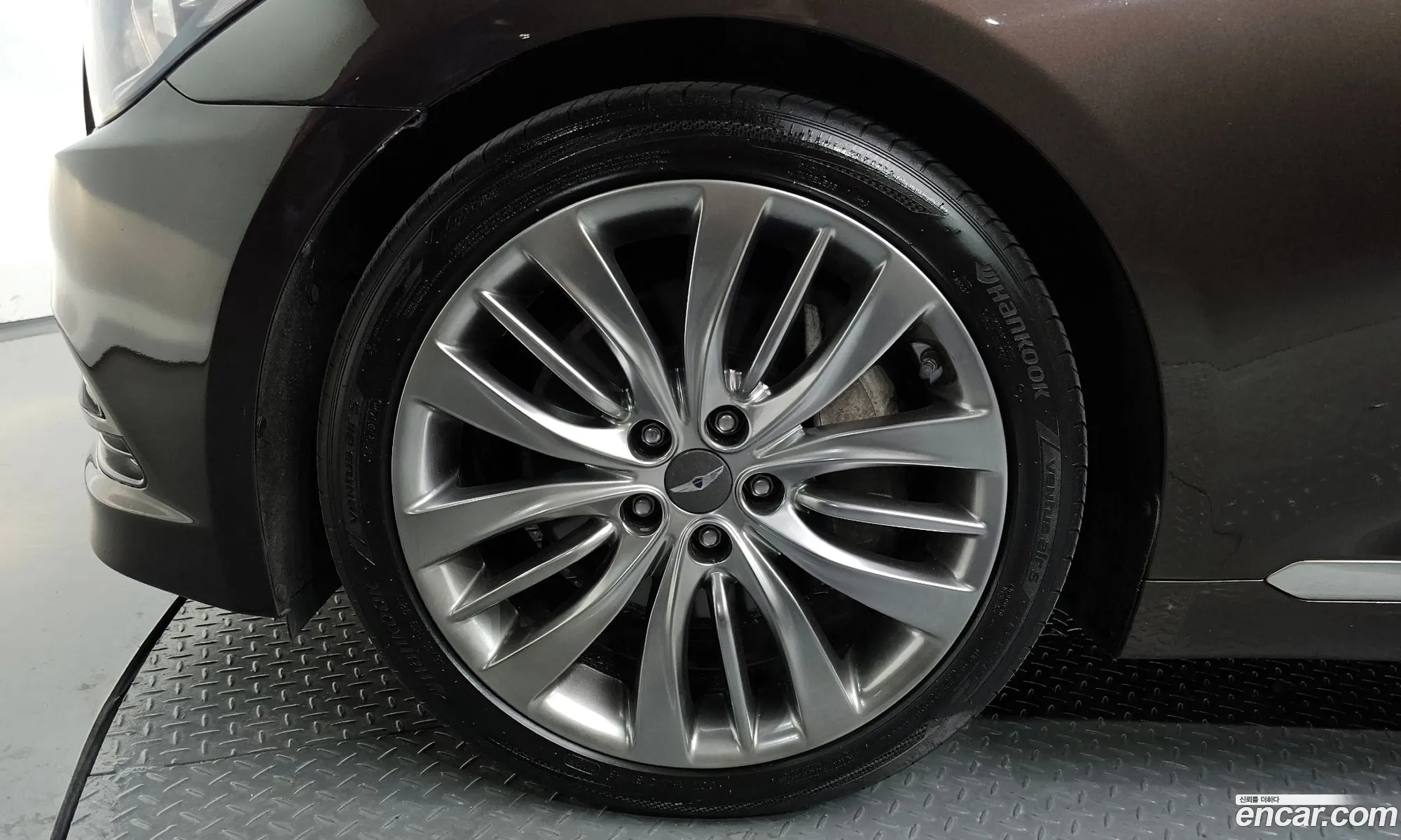 Hyundai Genesis DH 2015 — 4