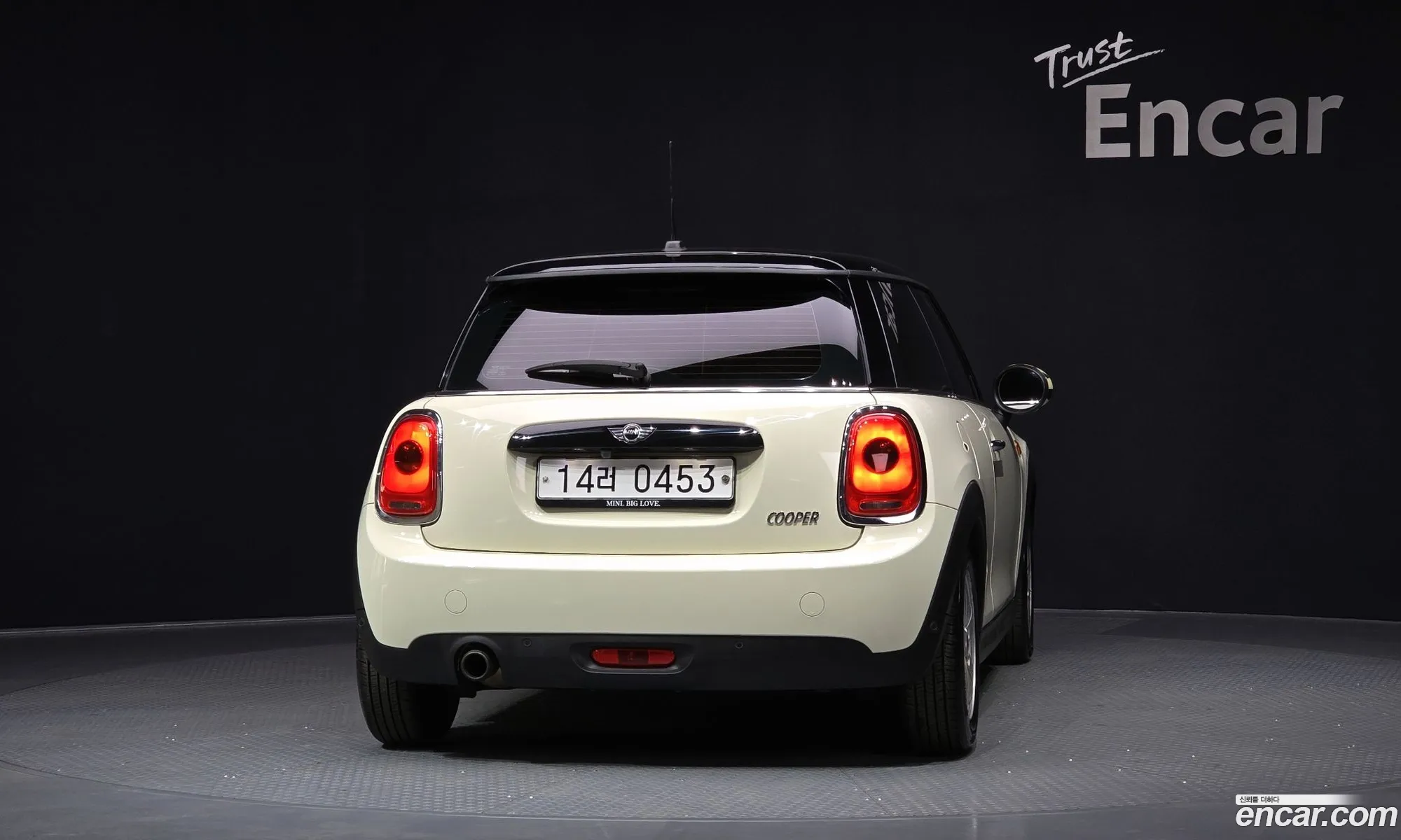 Mini Cooper 2015 — 4