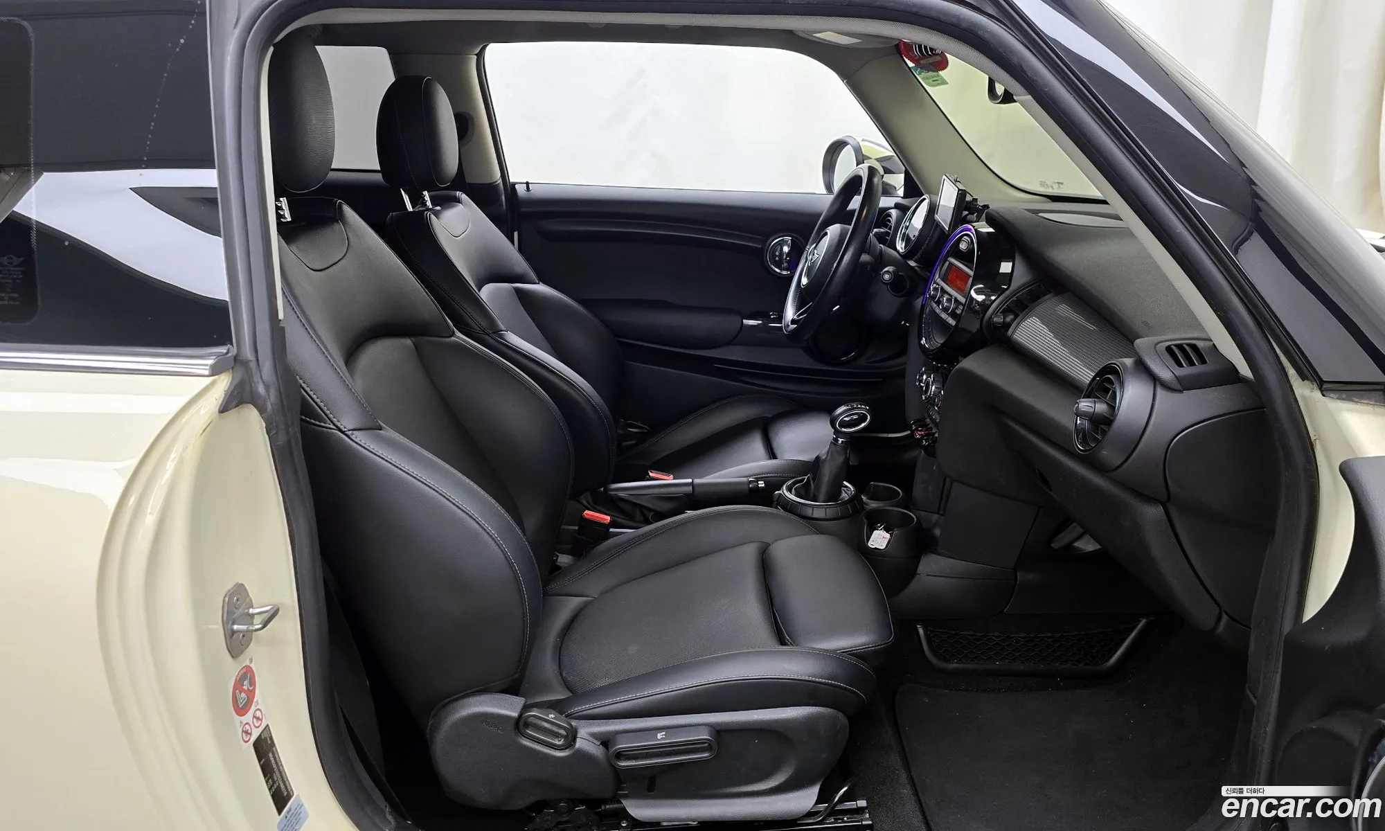 Mini Cooper 2015 — 20