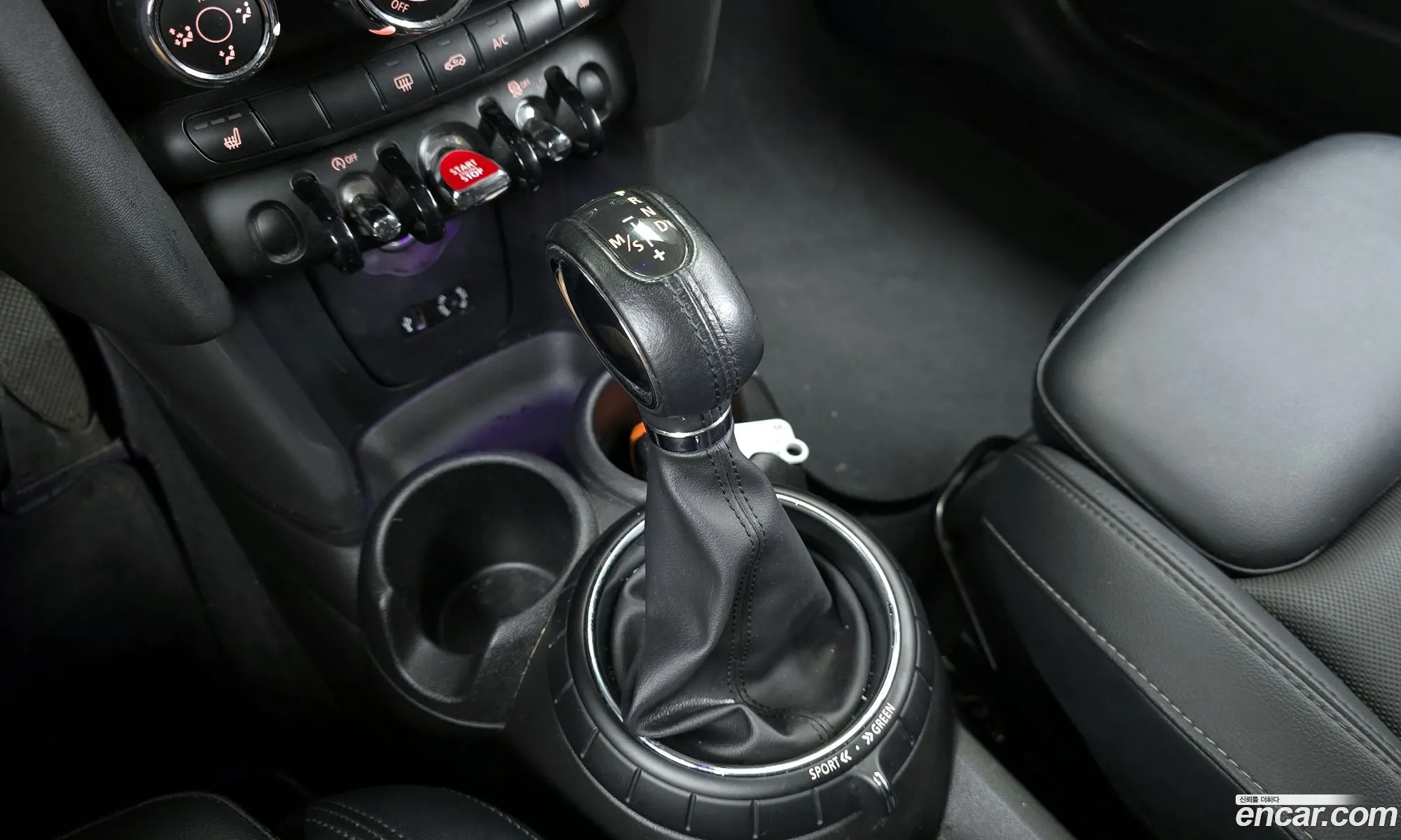 Mini Cooper 2015 — 3