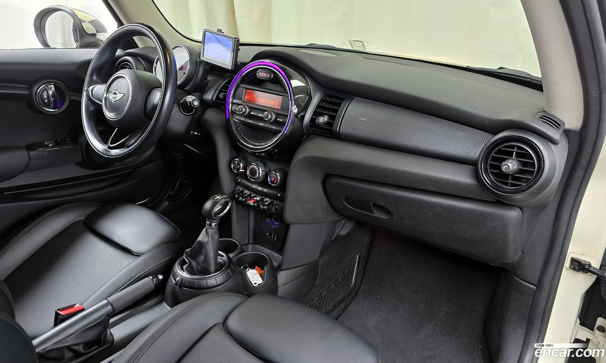 Mini Cooper 2015 — 8