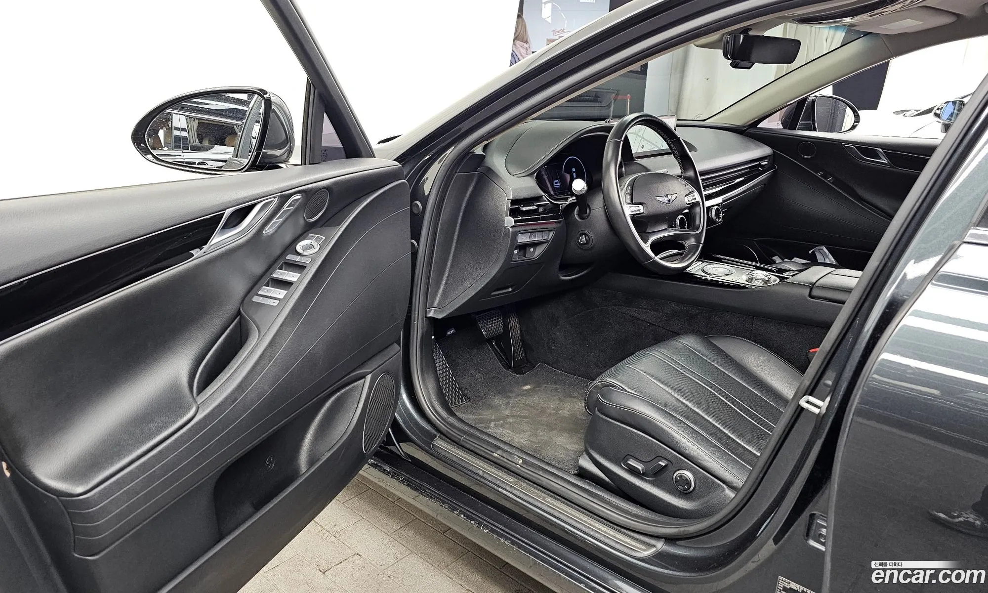 Genesis G80 2020 — 2