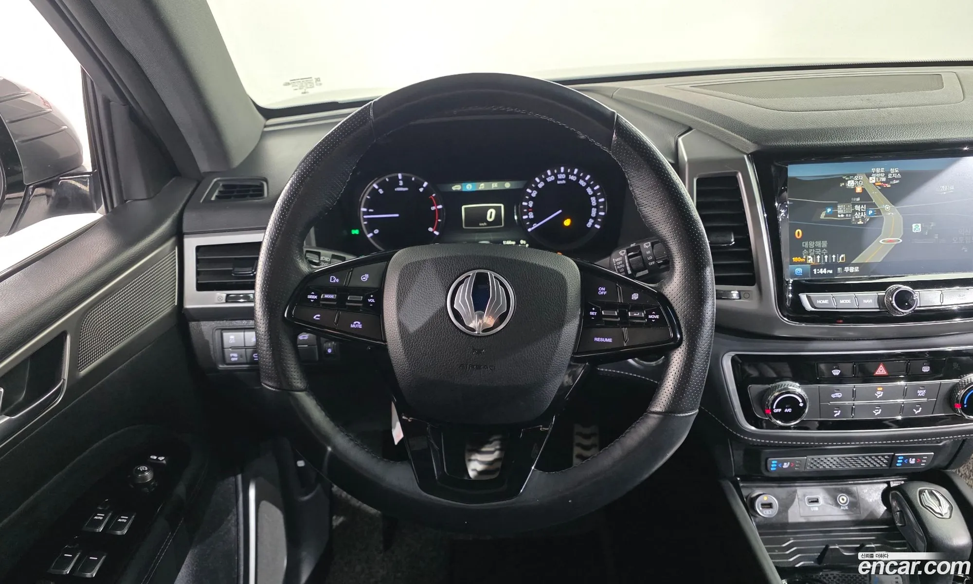 KG Mobility (SsangYong) G4 Rexton 2019 — 8