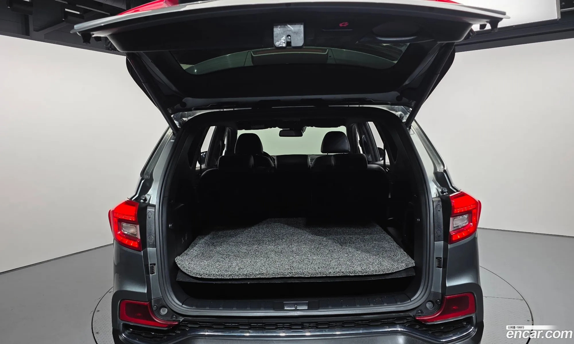 KG Mobility (SsangYong) G4 Rexton 2019 — 17