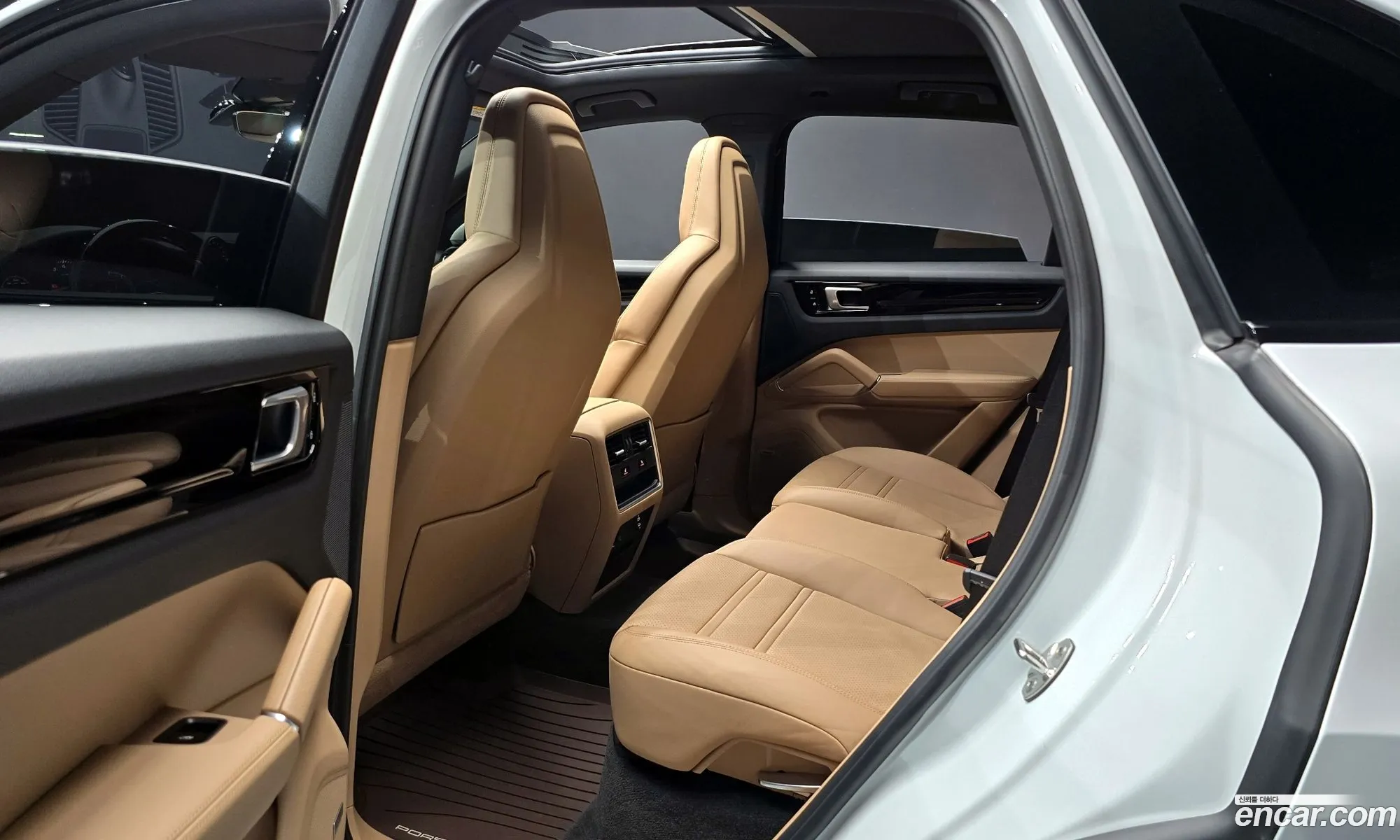 Porsche Cayenne 2020 WP1AA29Y6LDA13191 — 2