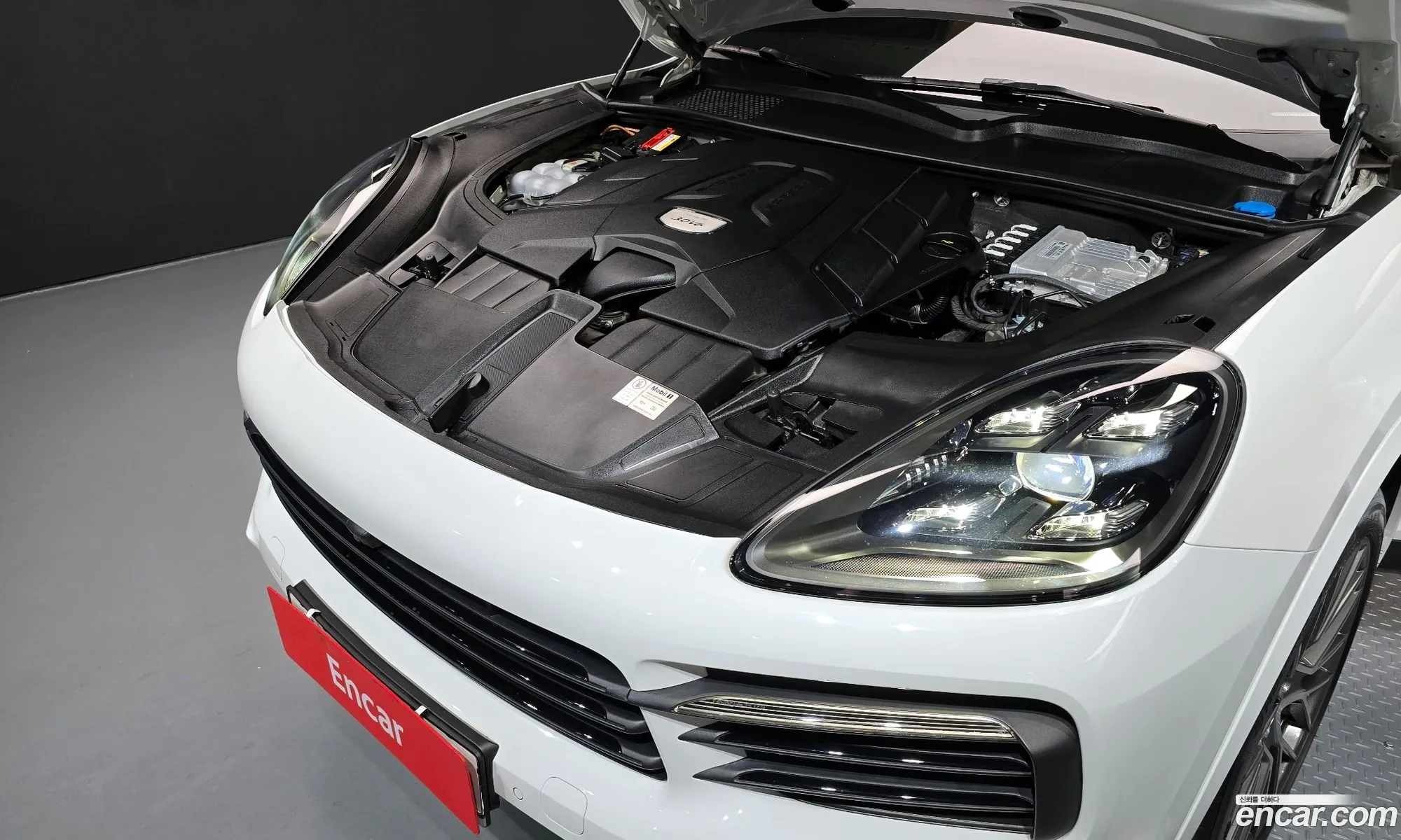 Porsche Cayenne 2020 WP1AA29Y6LDA13191 — 18