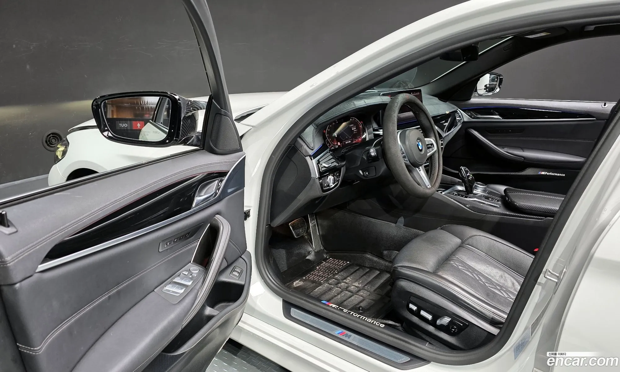 BMW 5 Series 2021 — 16