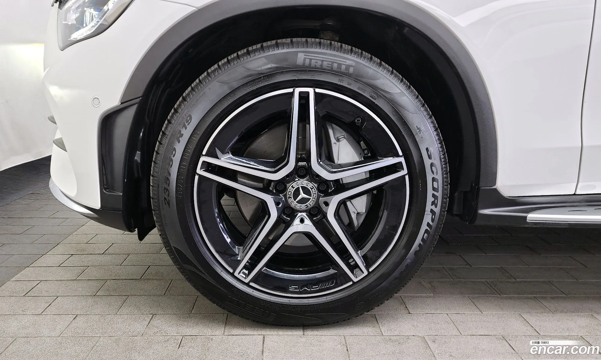 Mercedes-Benz GLC-Class X253 2023 — 17