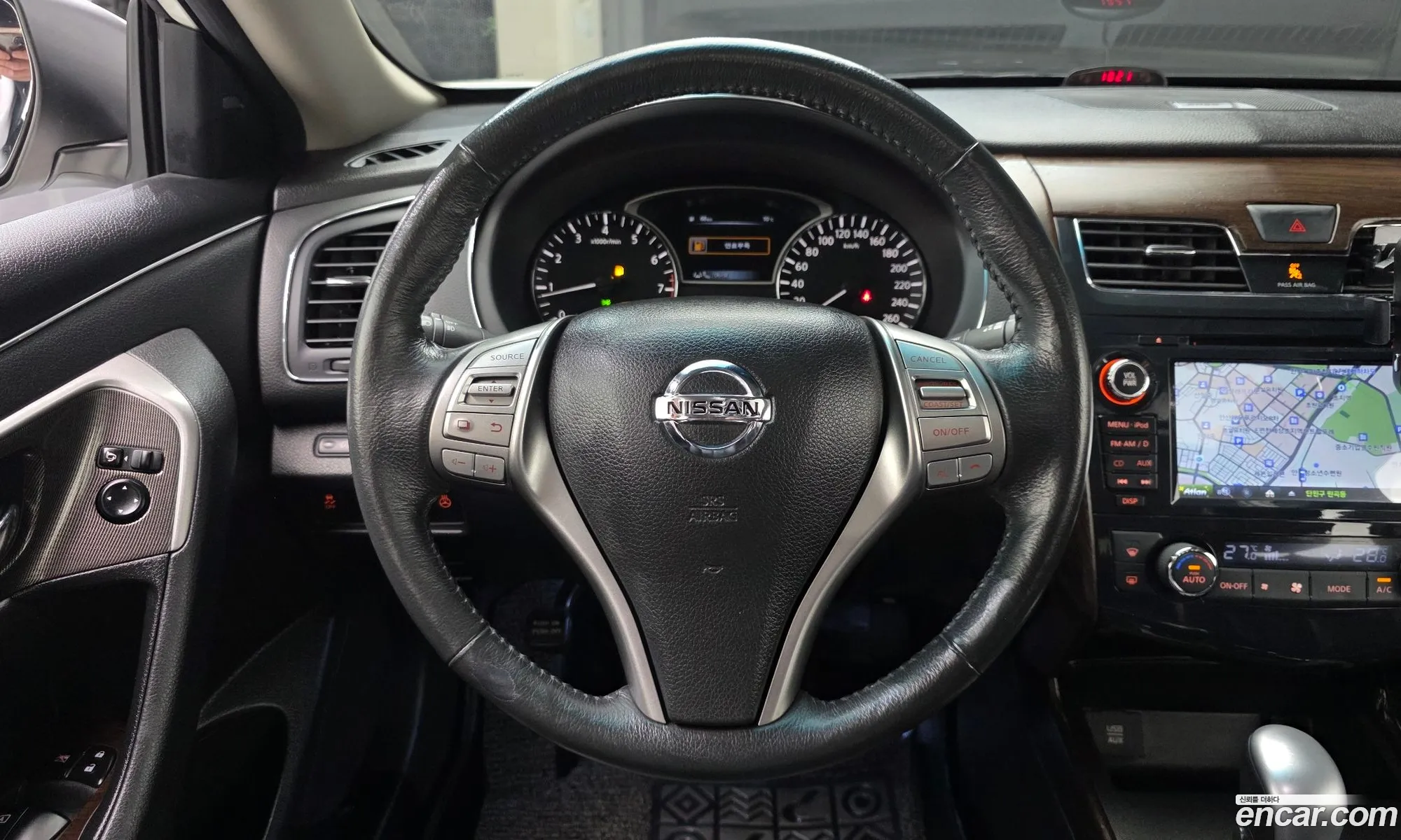 Nissan Altima 2015 1N4AL3AP0FC258170 — 15