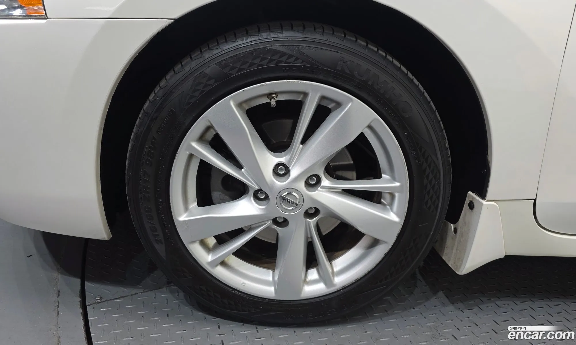 Nissan Altima 2015 1N4AL3AP0FC258170 — 3