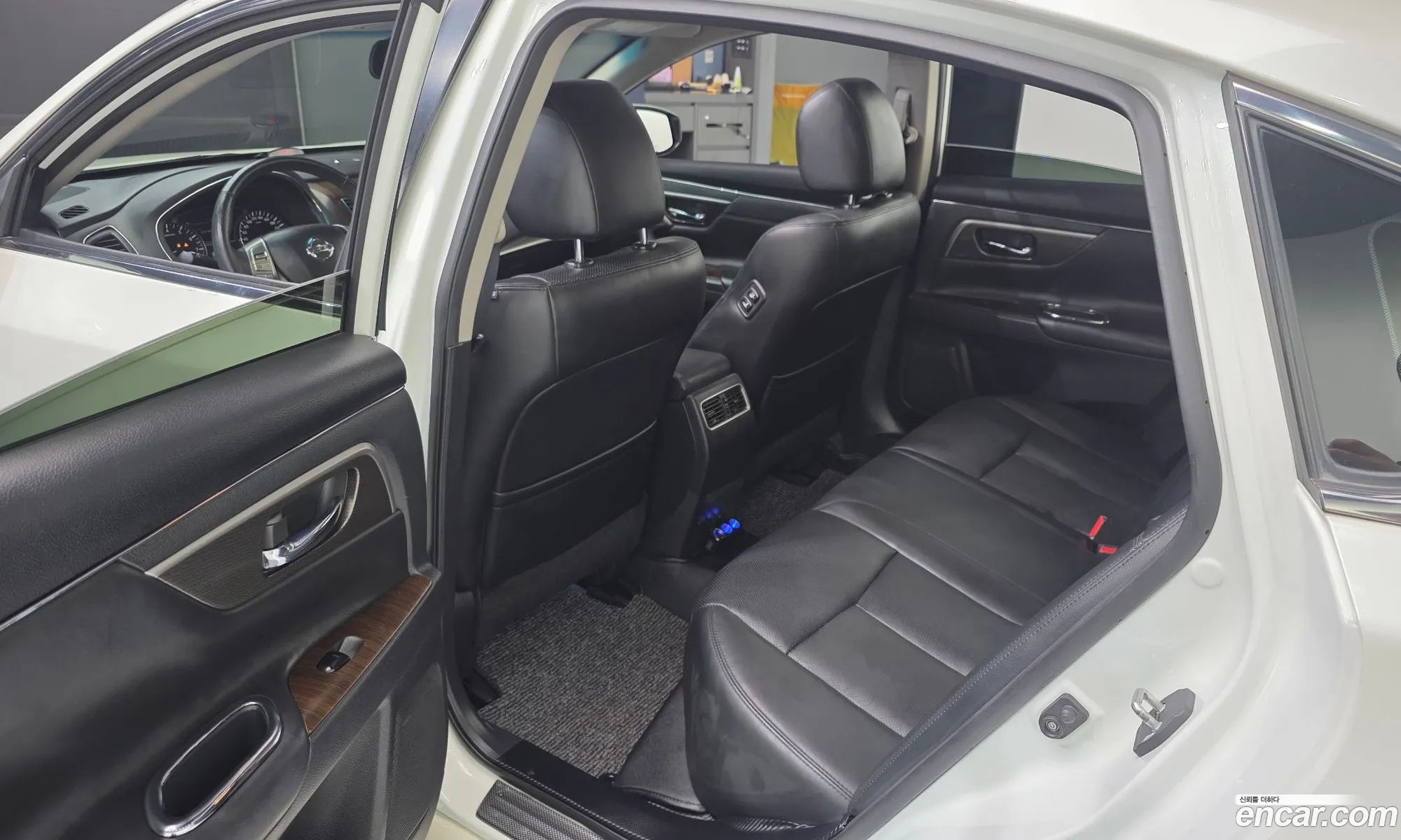 Nissan Altima 2015 1N4AL3AP0FC258170 — 8