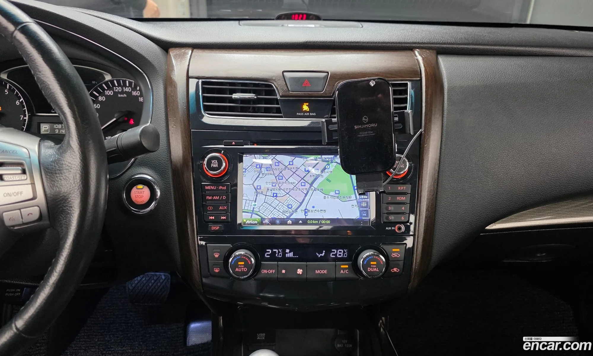 Nissan Altima 2015 1N4AL3AP0FC258170 — 18
