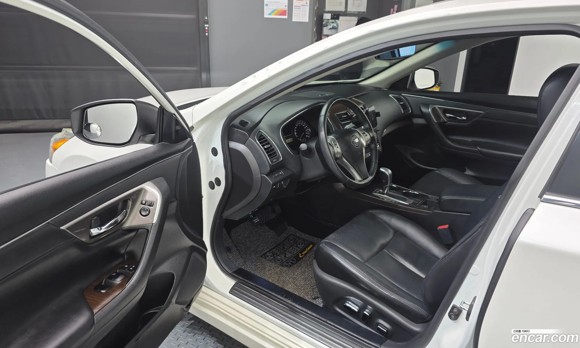 Nissan Altima 2015 1N4AL3AP0FC258170 — 6