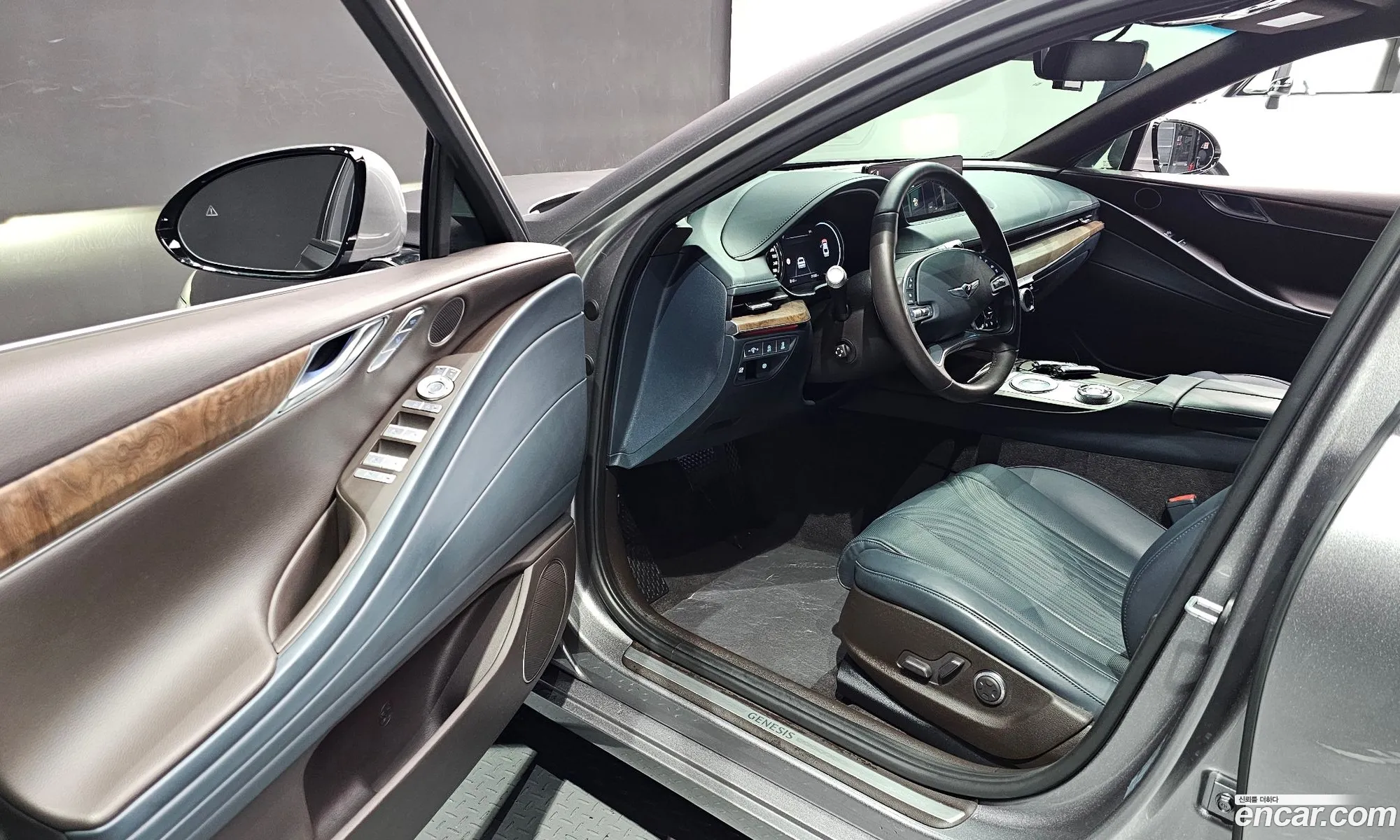 Genesis G80 2022 — 15