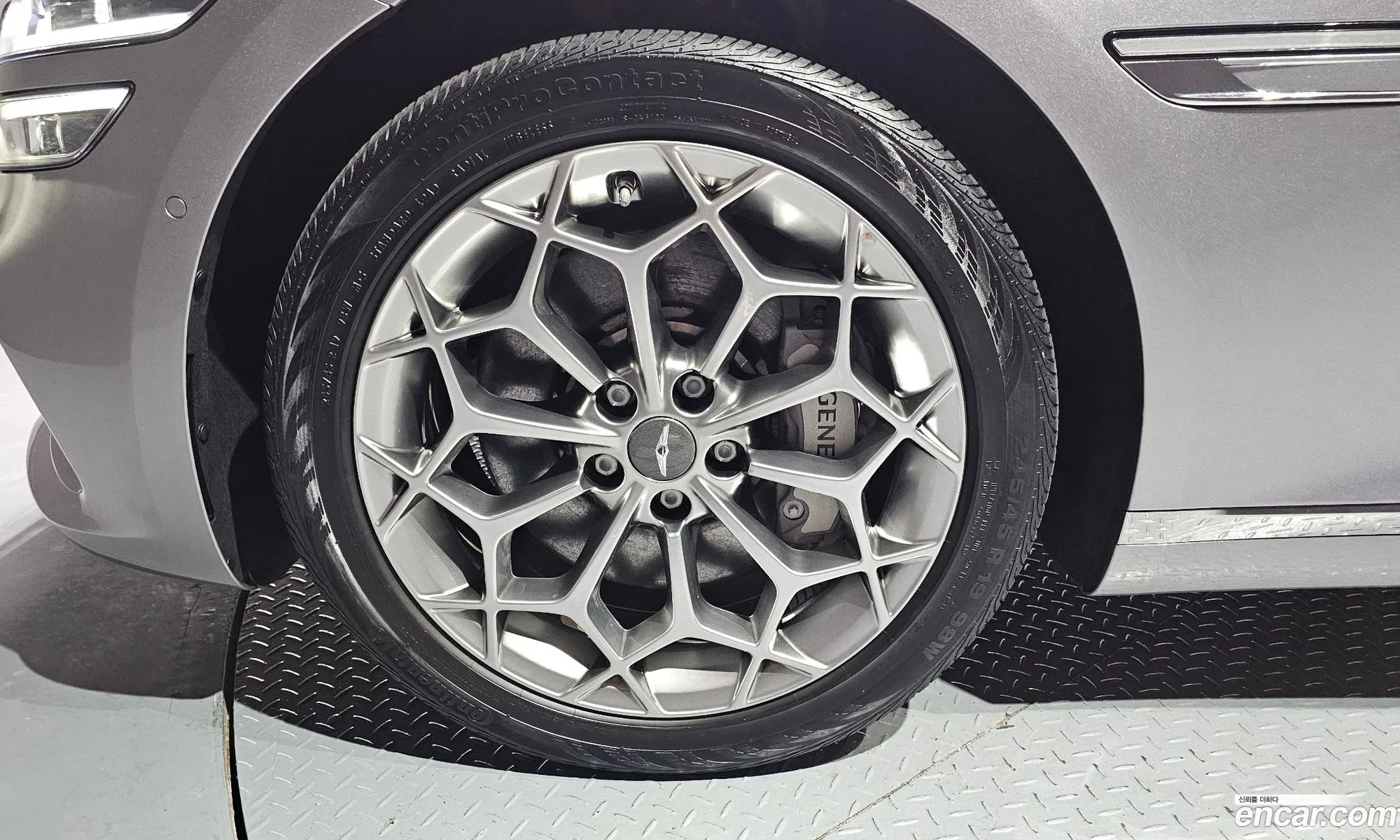 Genesis G80 2022 — 9