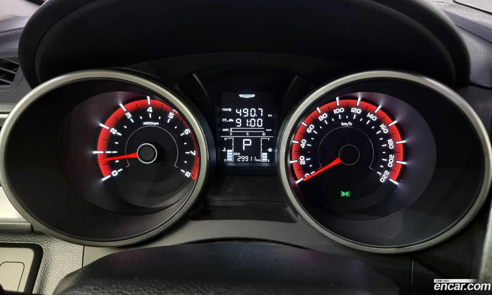 KG Mobility (SsangYong) Tivoli 2015 — 18