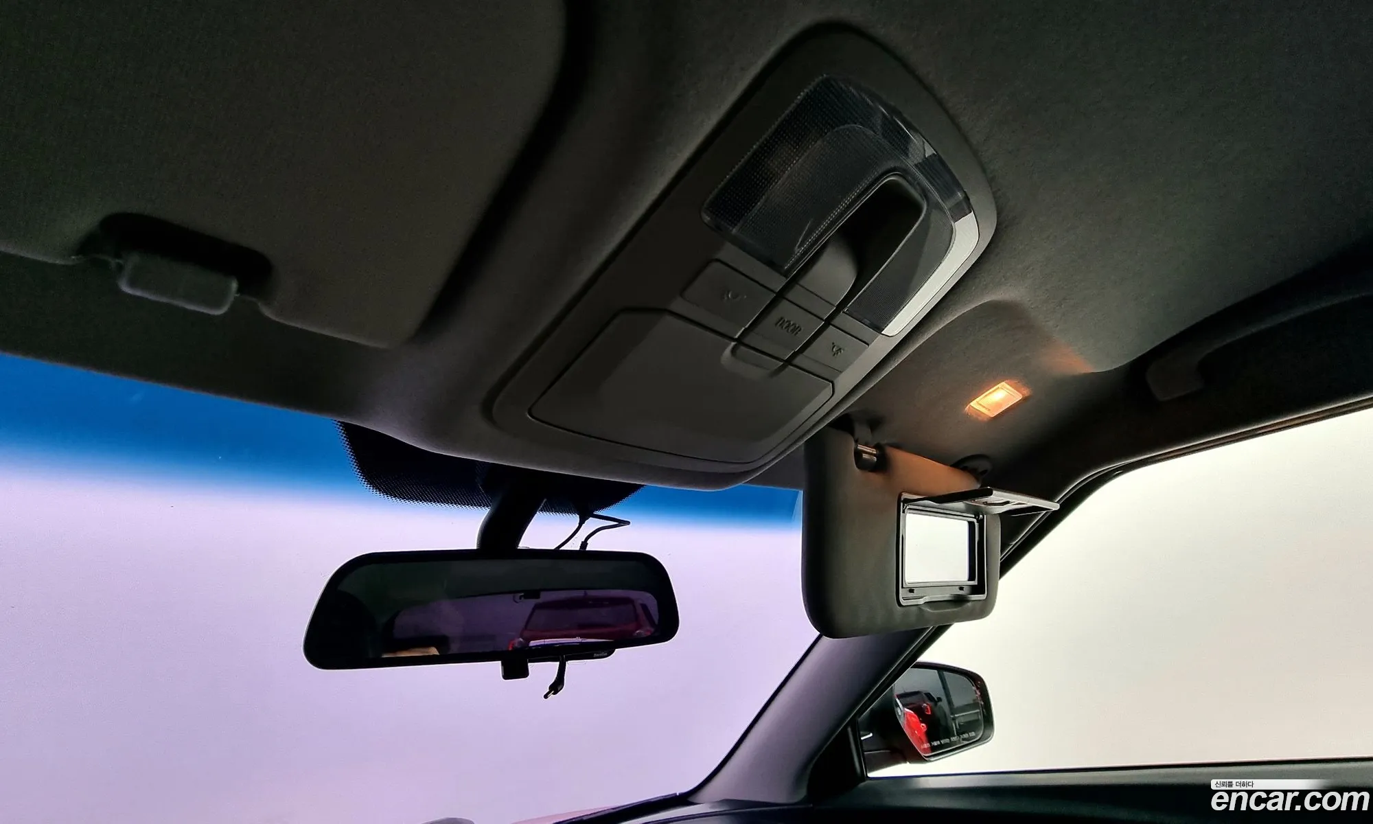 KG Mobility (SsangYong) Tivoli 2015 — 20