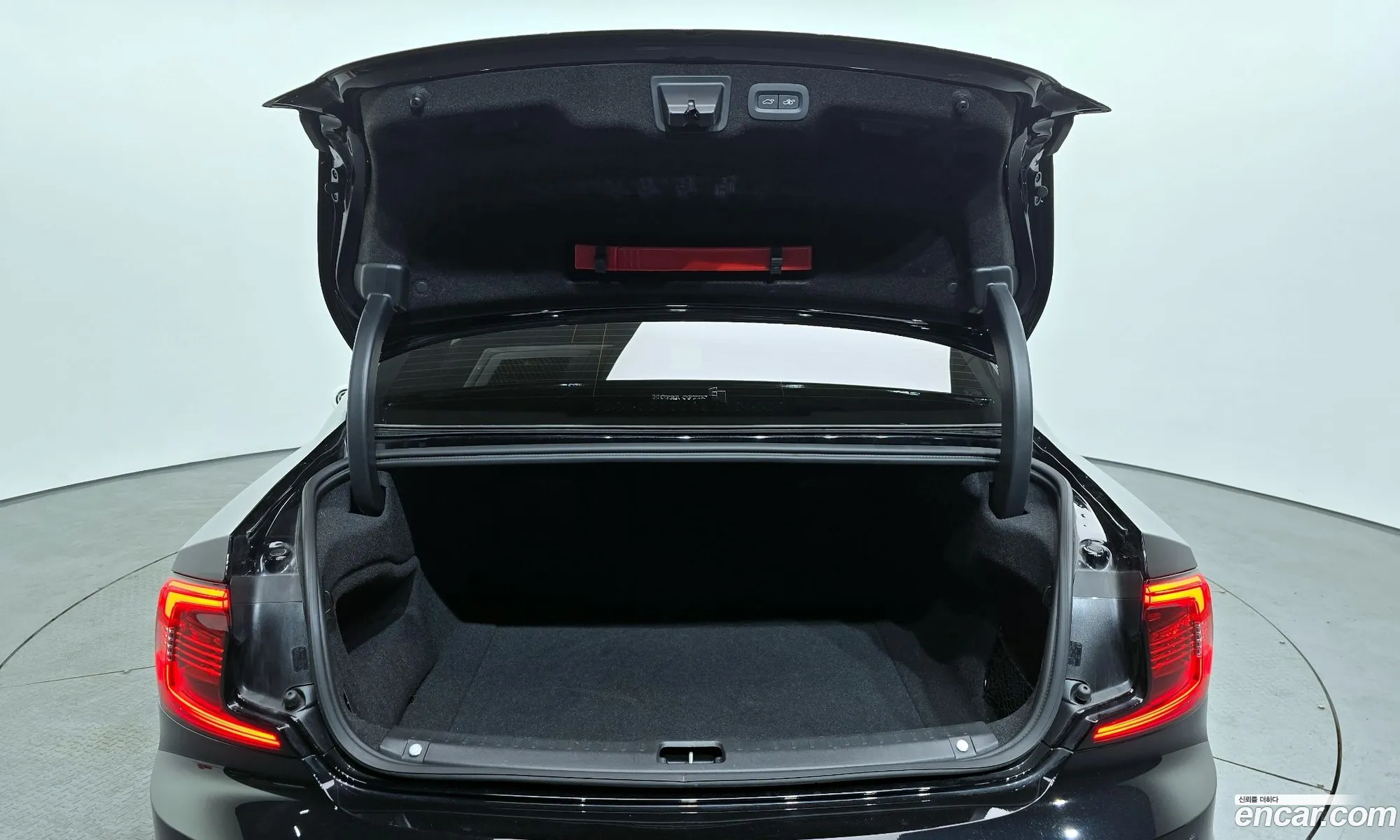 Volvo S90 2022 — 14