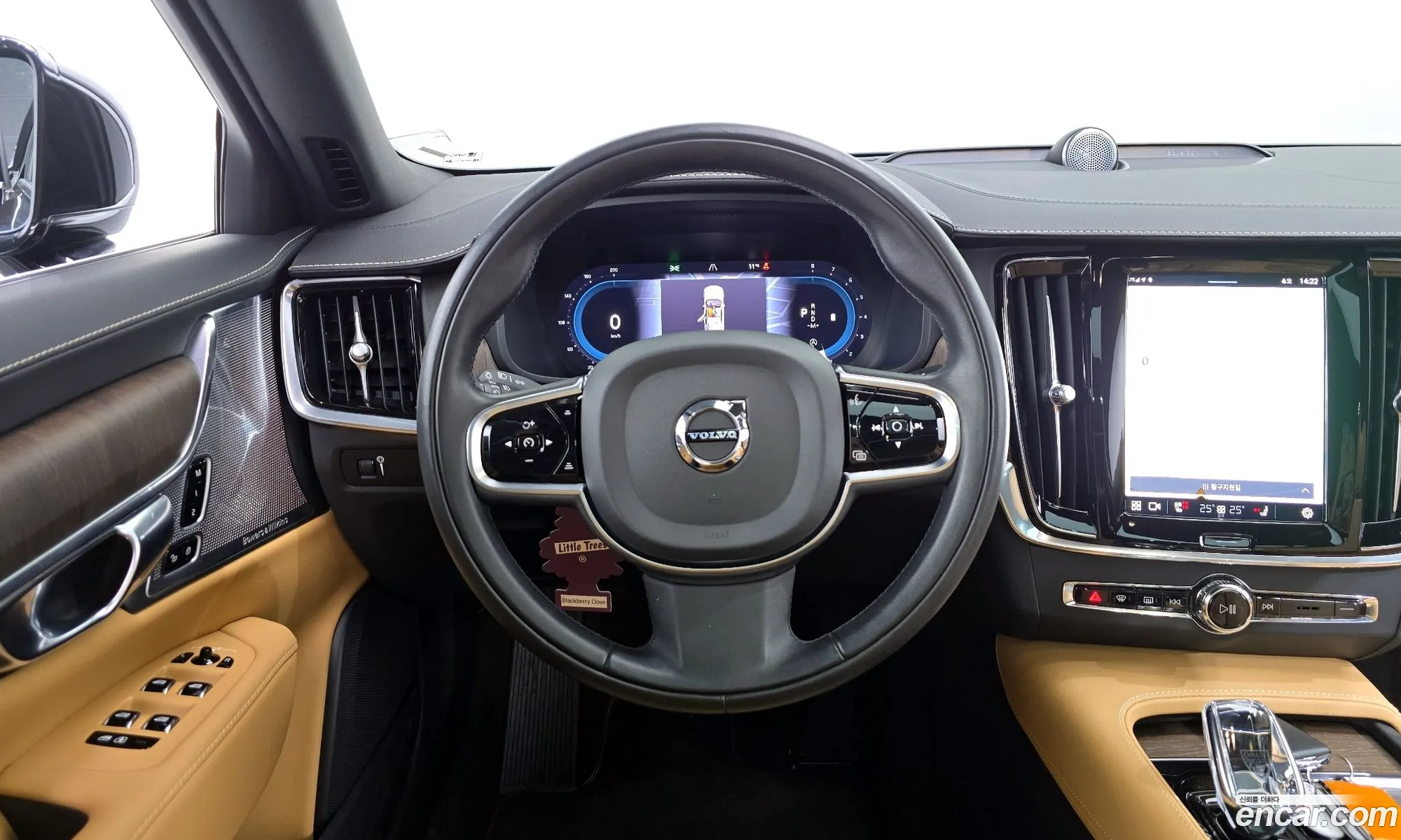 Volvo S90 2022 — 2