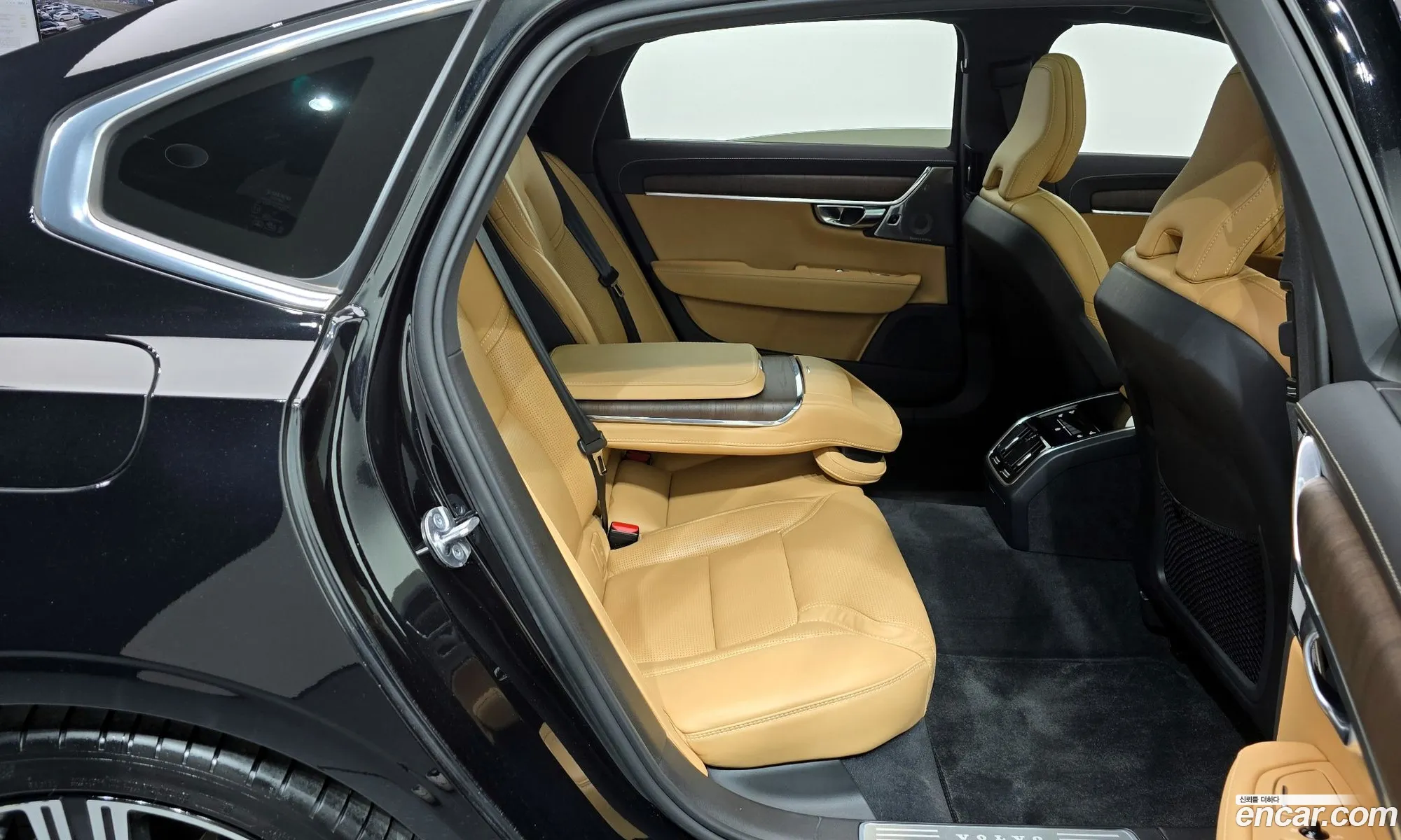 Volvo S90 2022 — 11