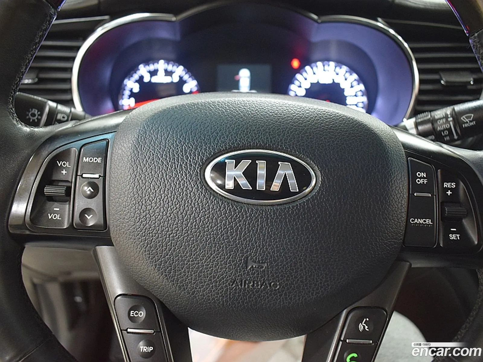 Kia K5 2013 — 11