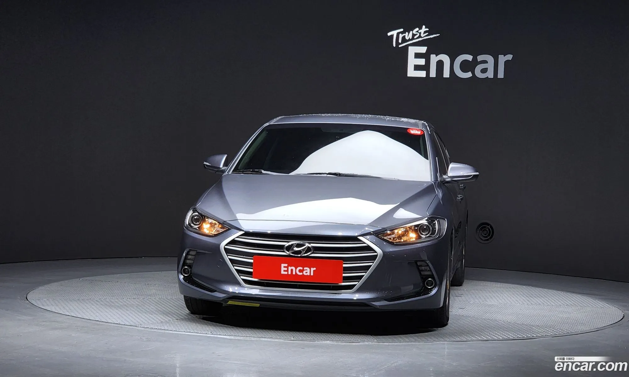 Hyundai Elantra AD 2017 — 5