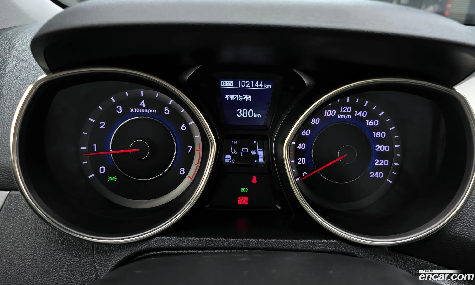 Hyundai Elantra MD 2012 — 12