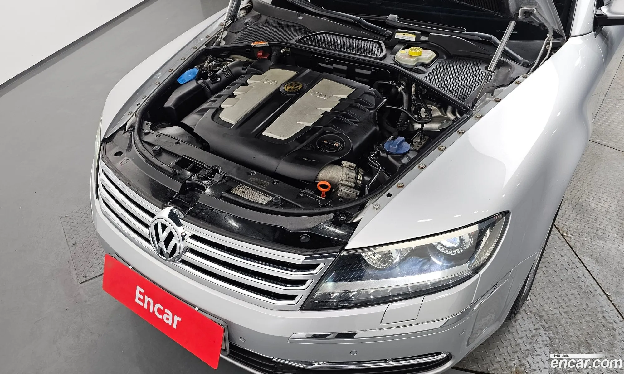 Volkswagen Phaeton 2011 WVWZZZ3DZB8002558 — 11