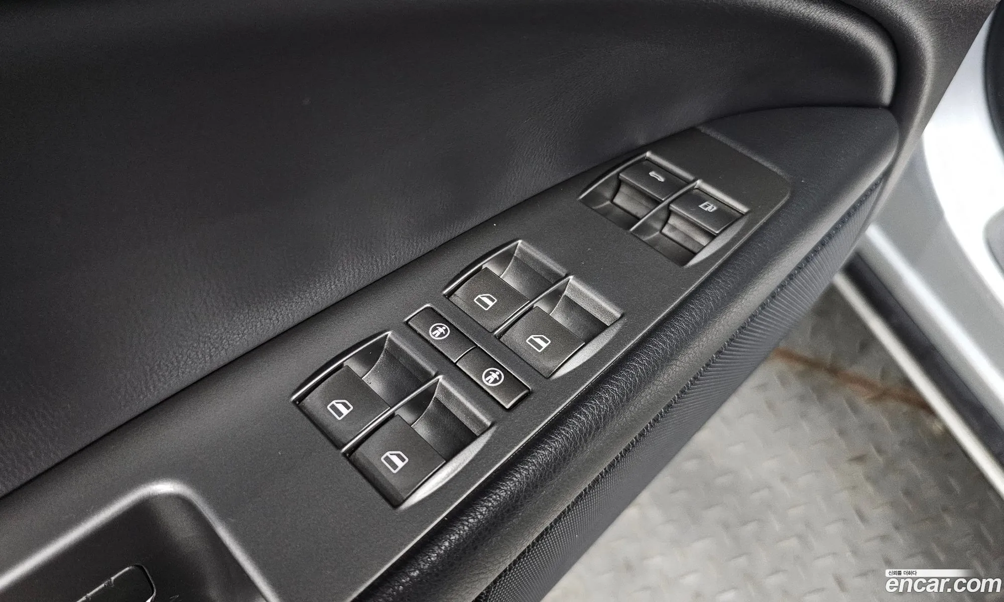 Volkswagen Phaeton 2011 WVWZZZ3DZB8002558 — 16