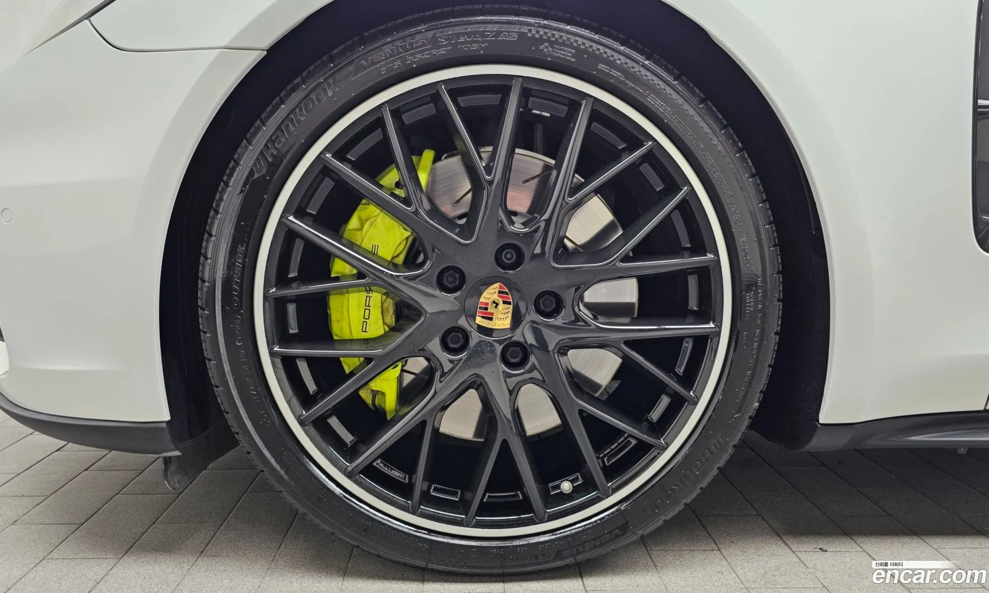 Porsche Panamera 2018 WP0AE2971JL176749 — 13
