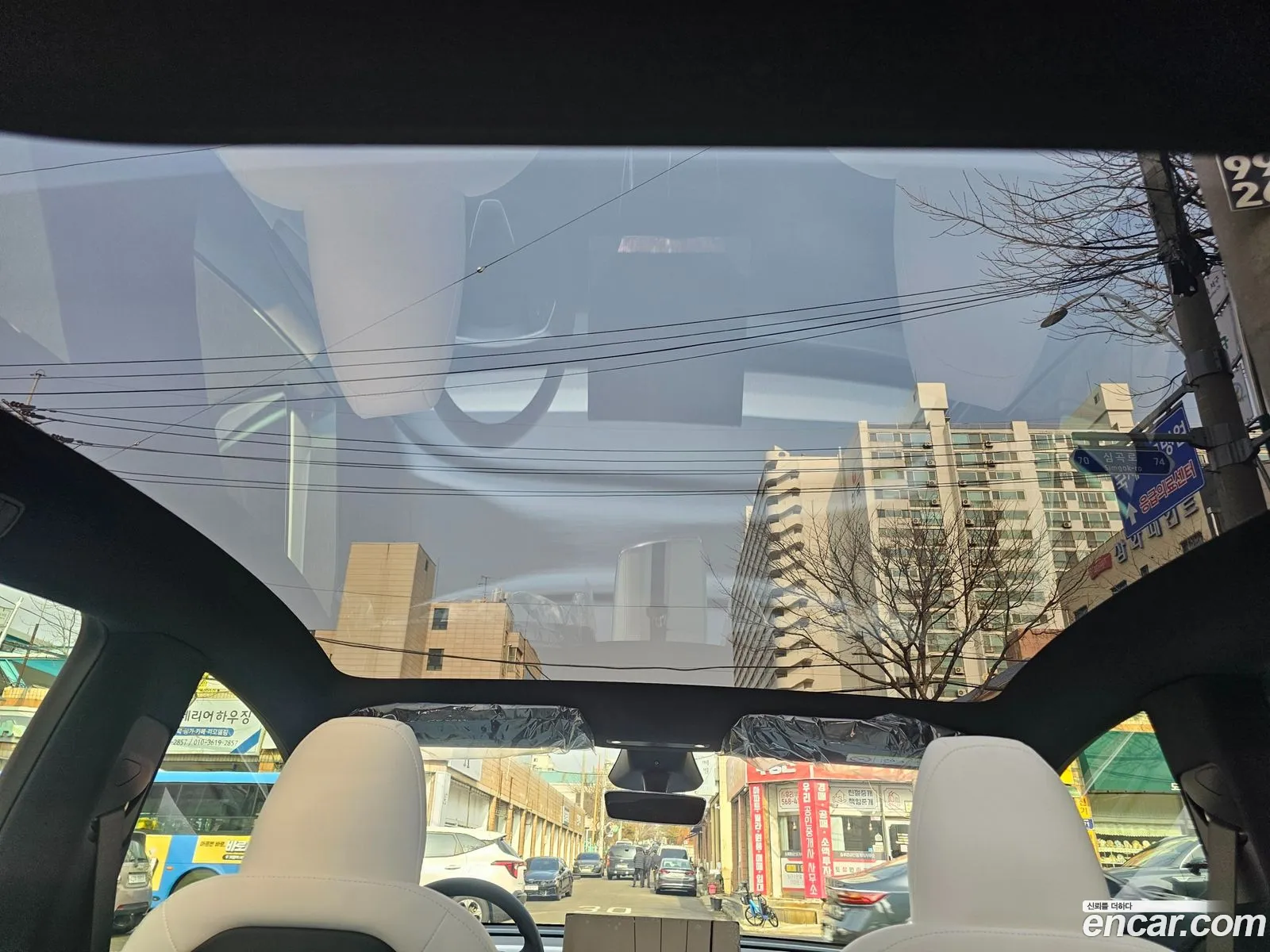 Tesla Model Y 2026 — 2