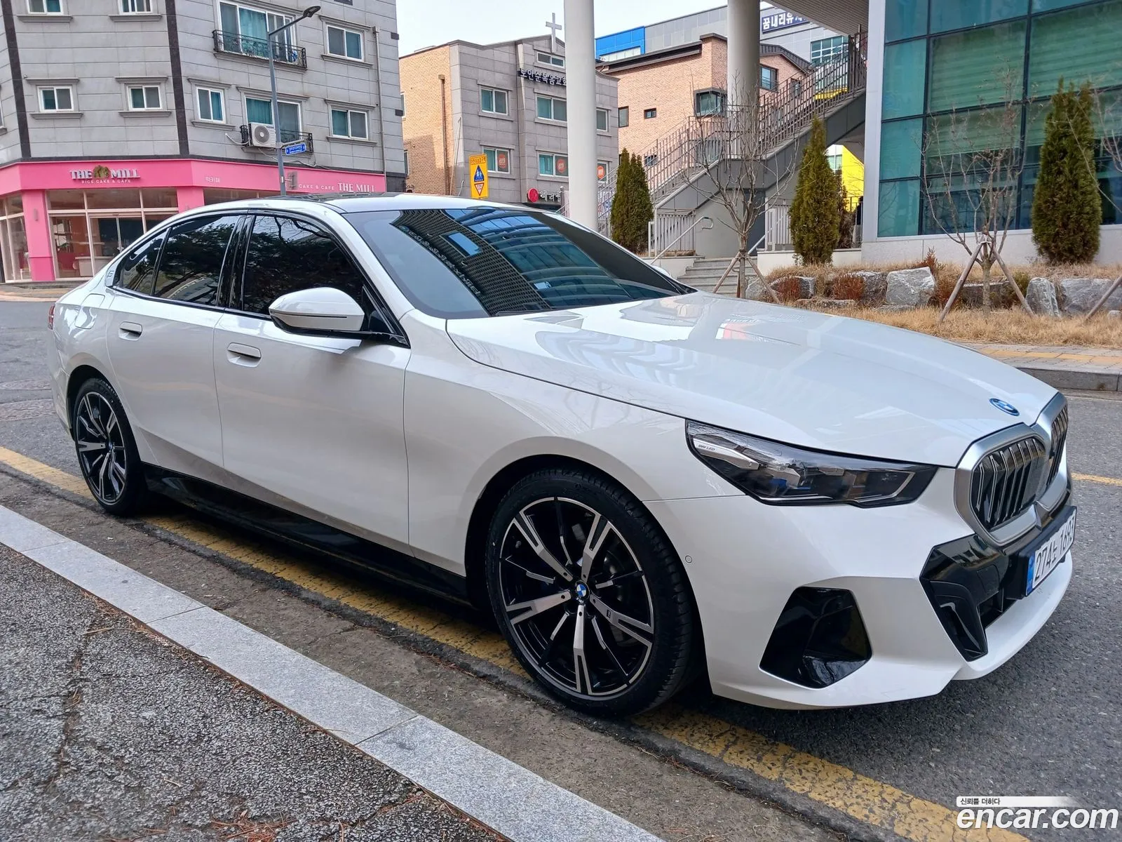 BMW 5 Series 2026 — 7