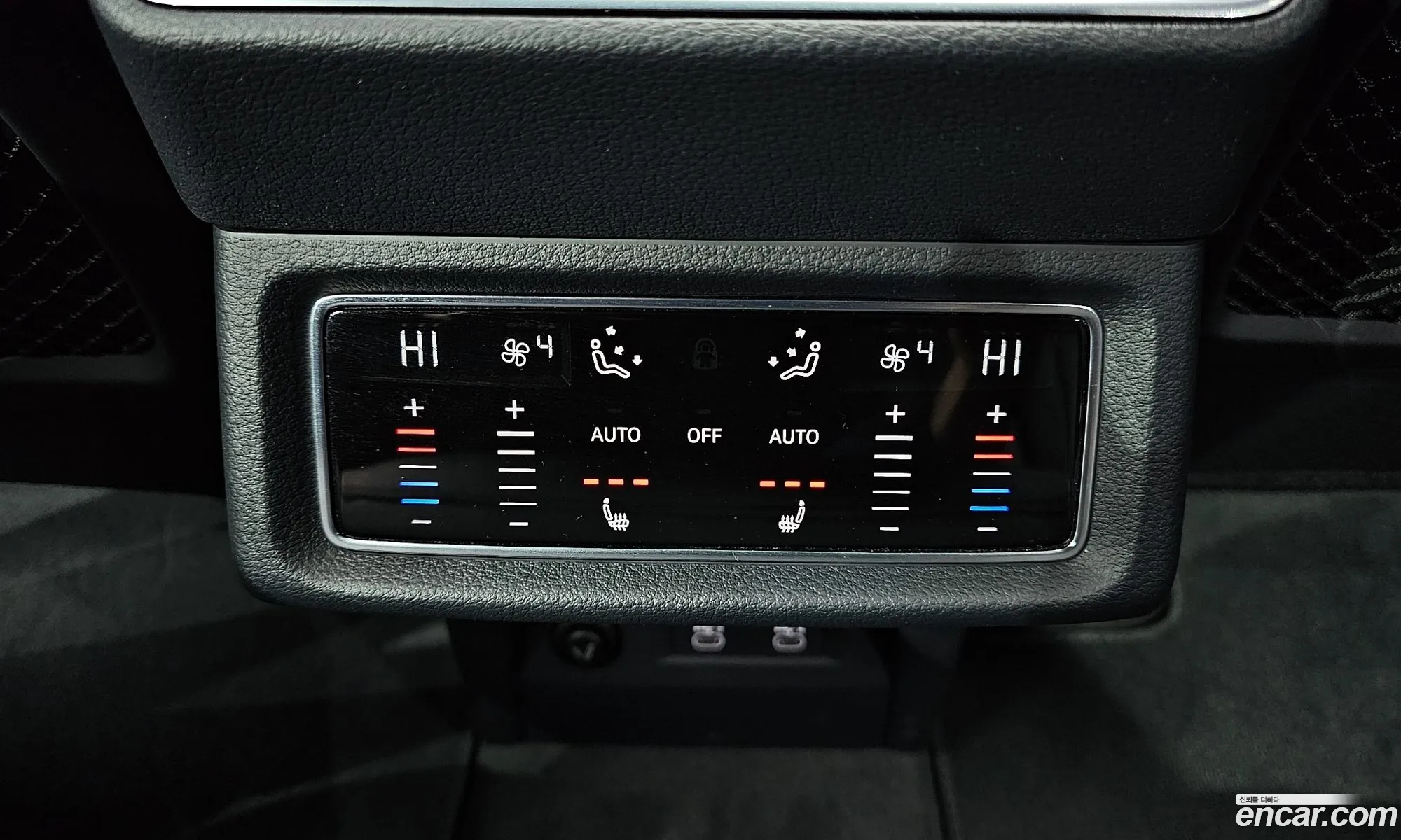 Audi e-tron 2021 WAUZZZGE3MB043533 — 4