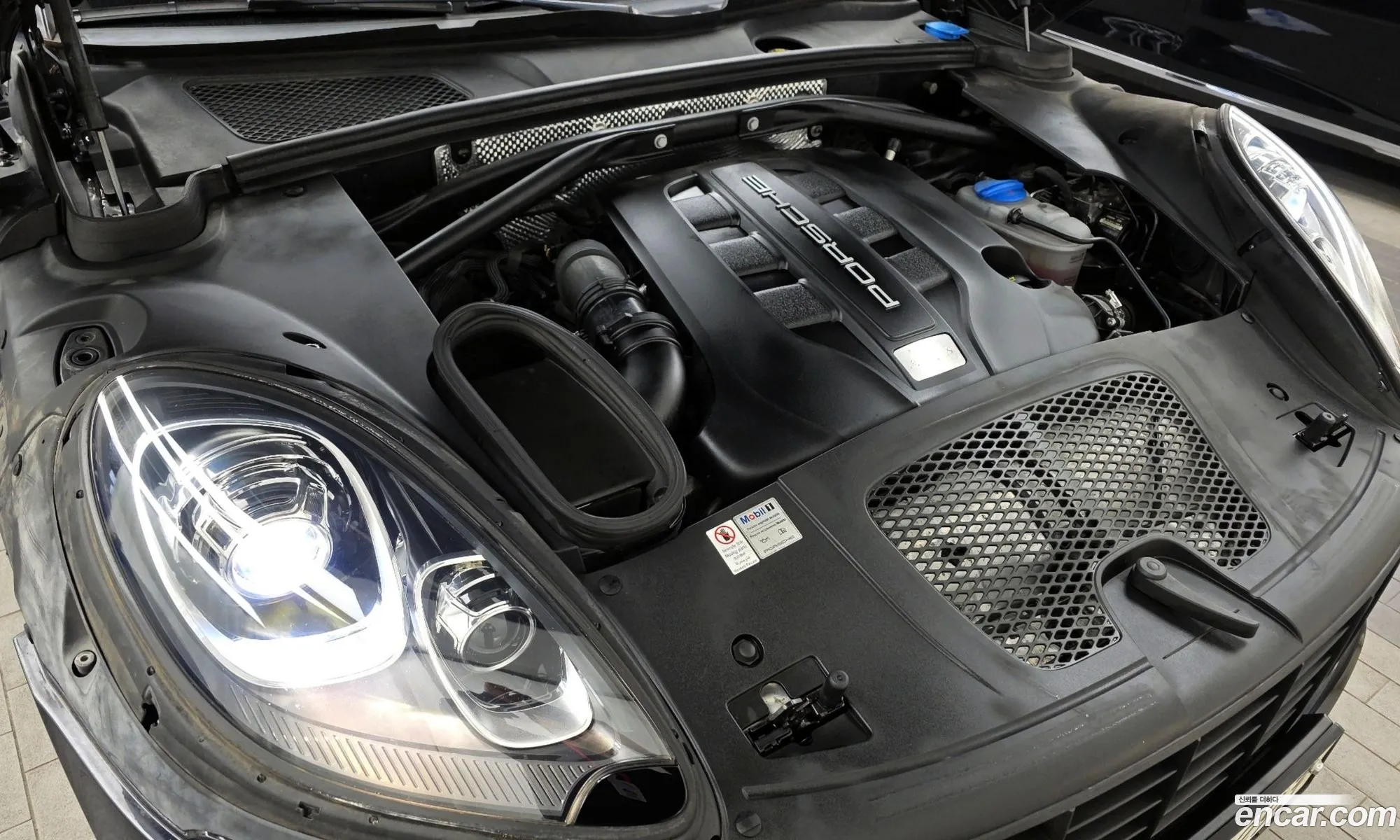 Porsche Macan 2016 WP1AD295XHLB70152 — 7