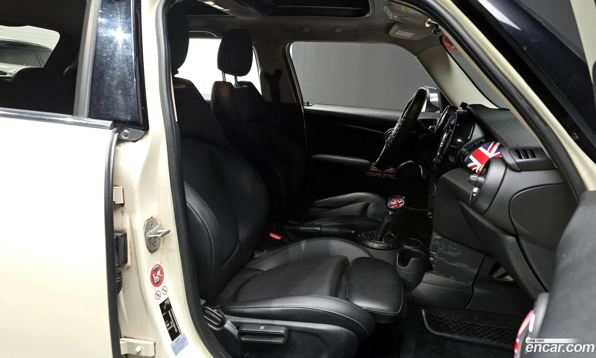 Mini Cooper D 2016 — 10