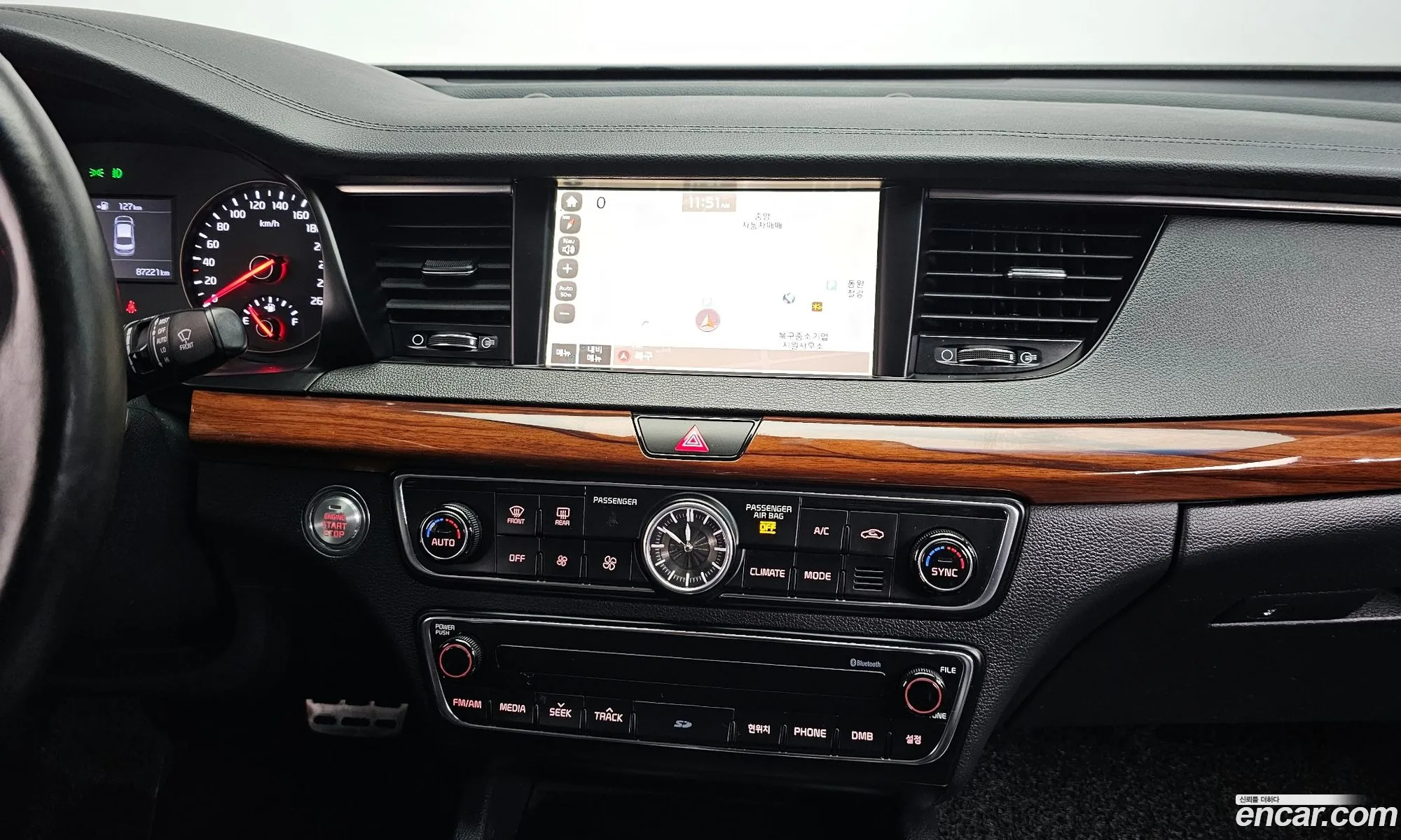 Kia K7 2016 KNALB415BGA037885 — 15