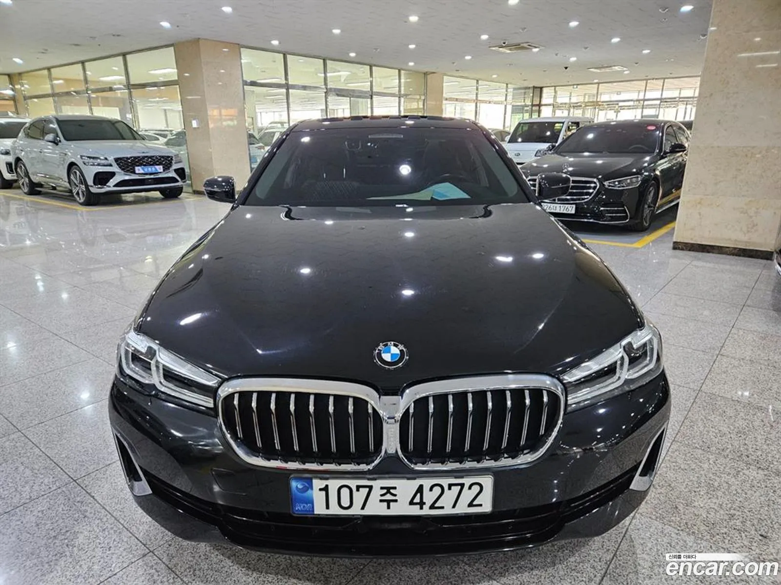 BMW 5 Series 2022 — 16